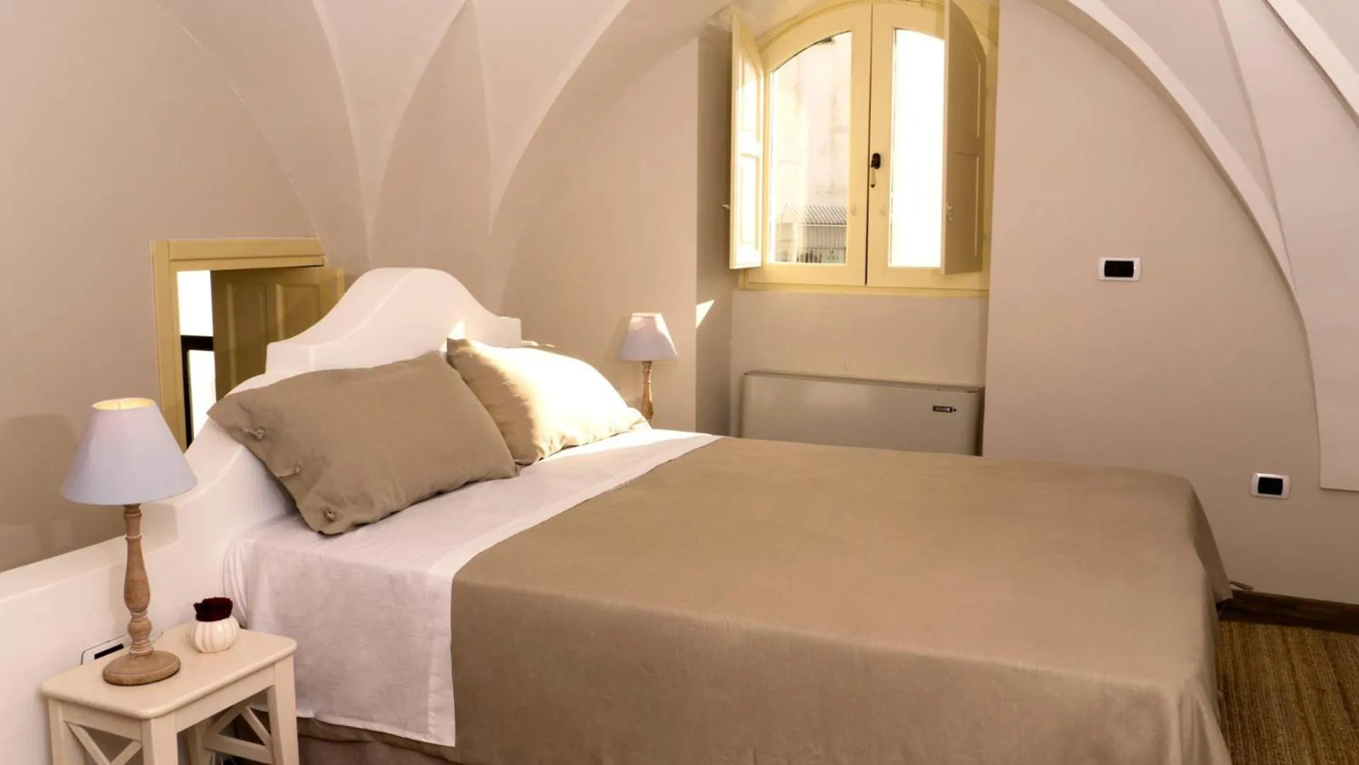 Superior Double or Twin Room - single occupancy in Don Alfonso Dimora D'epoca