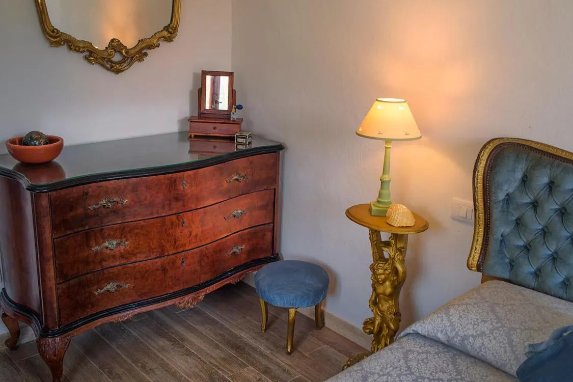 Photo of the whole room in B.E.A. Maison