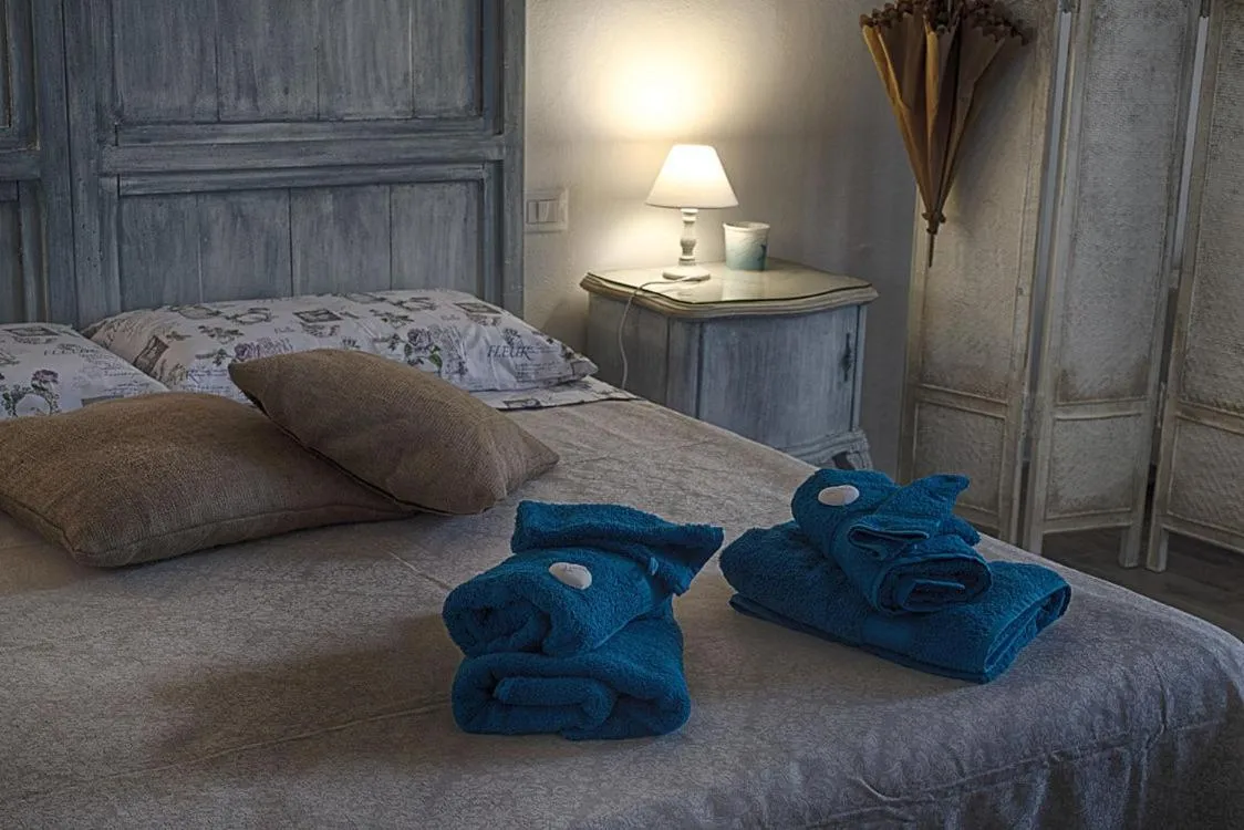 Photo of the whole room, Bed in B.E.A. Maison