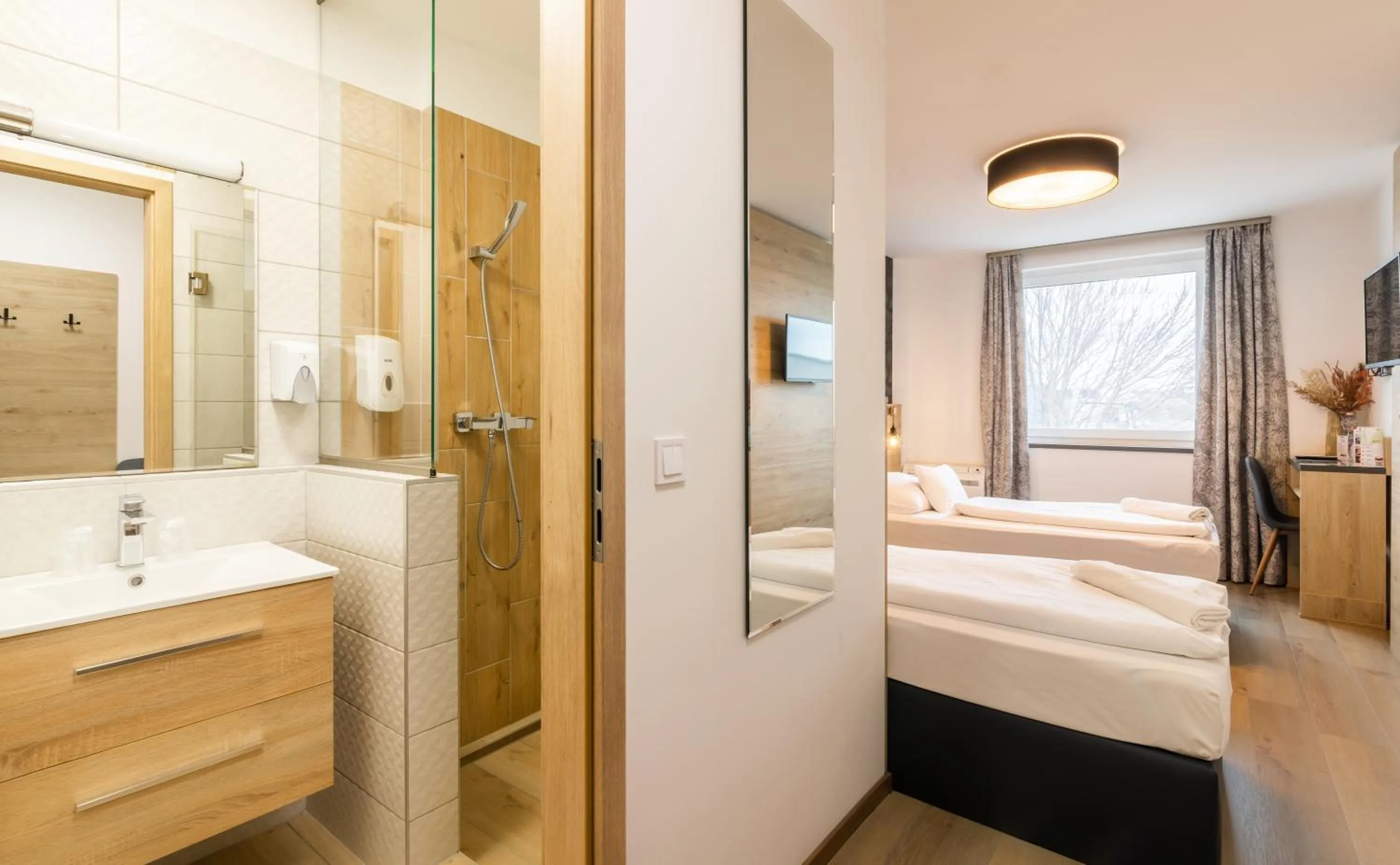 Bedroom, Bed in 171 Hotel Hegyeshalom