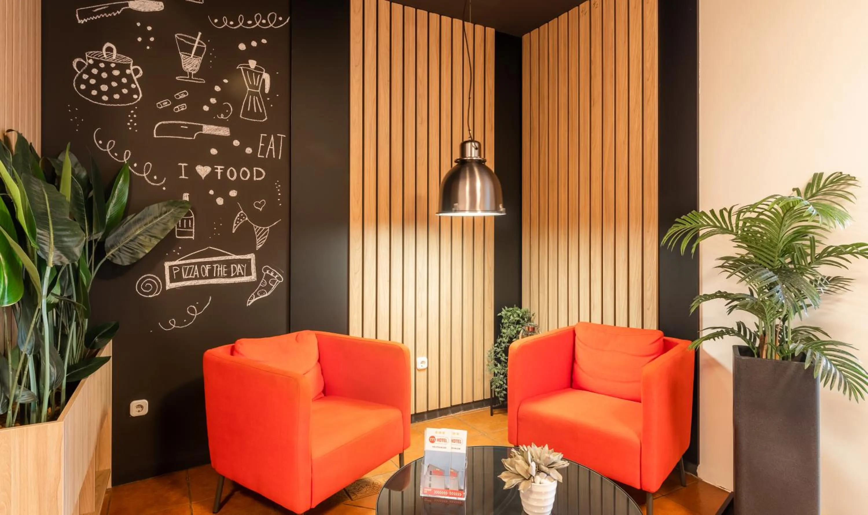 Lobby or reception in 171 Hotel Hegyeshalom