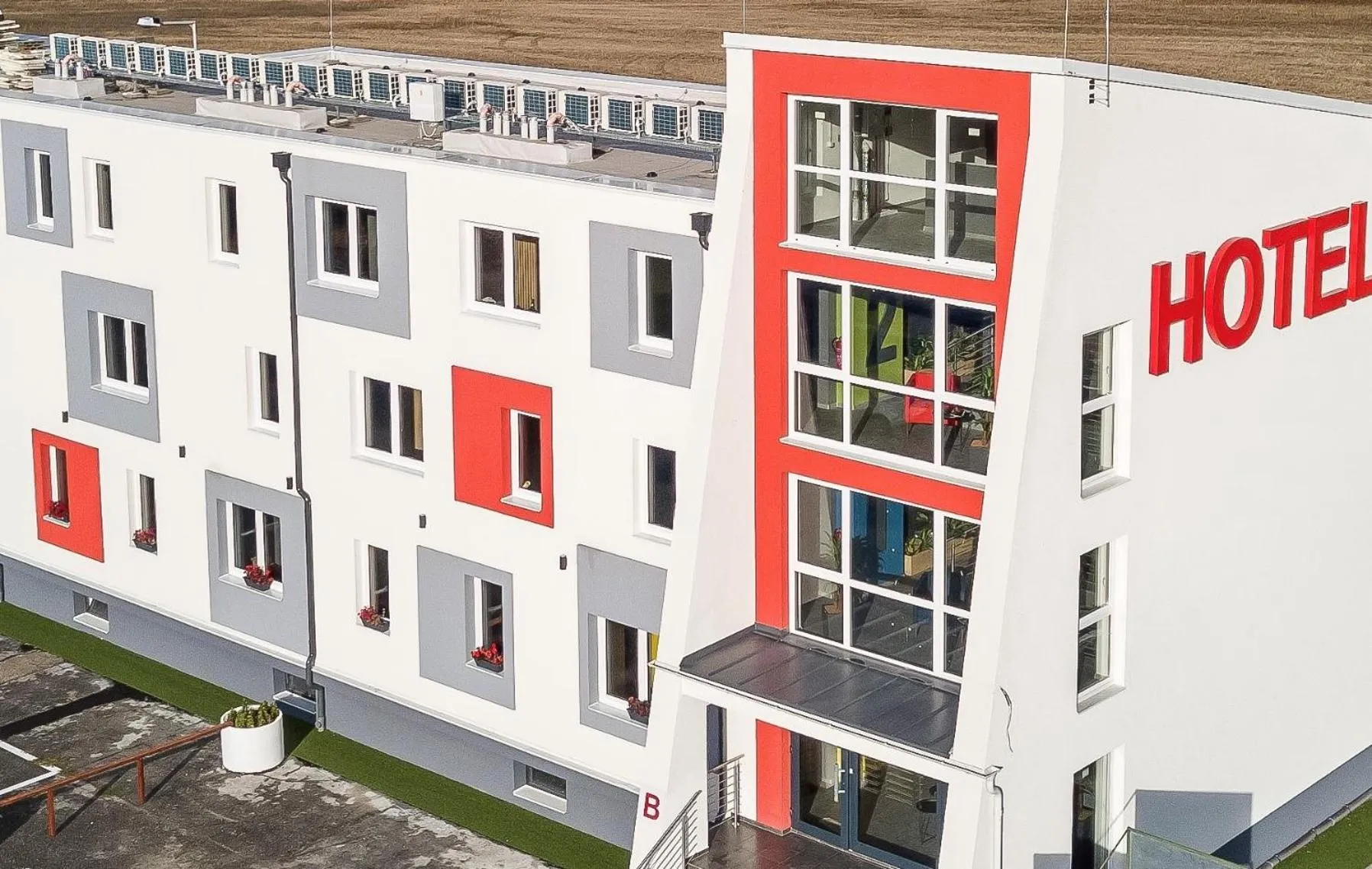 Property building in 171 Hotel Hegyeshalom