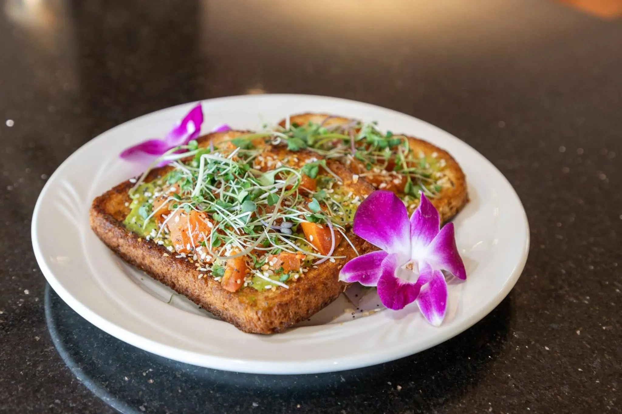 Restaurant/places to eat in Crowne Plaza Executive Center Baton Rouge by IHG