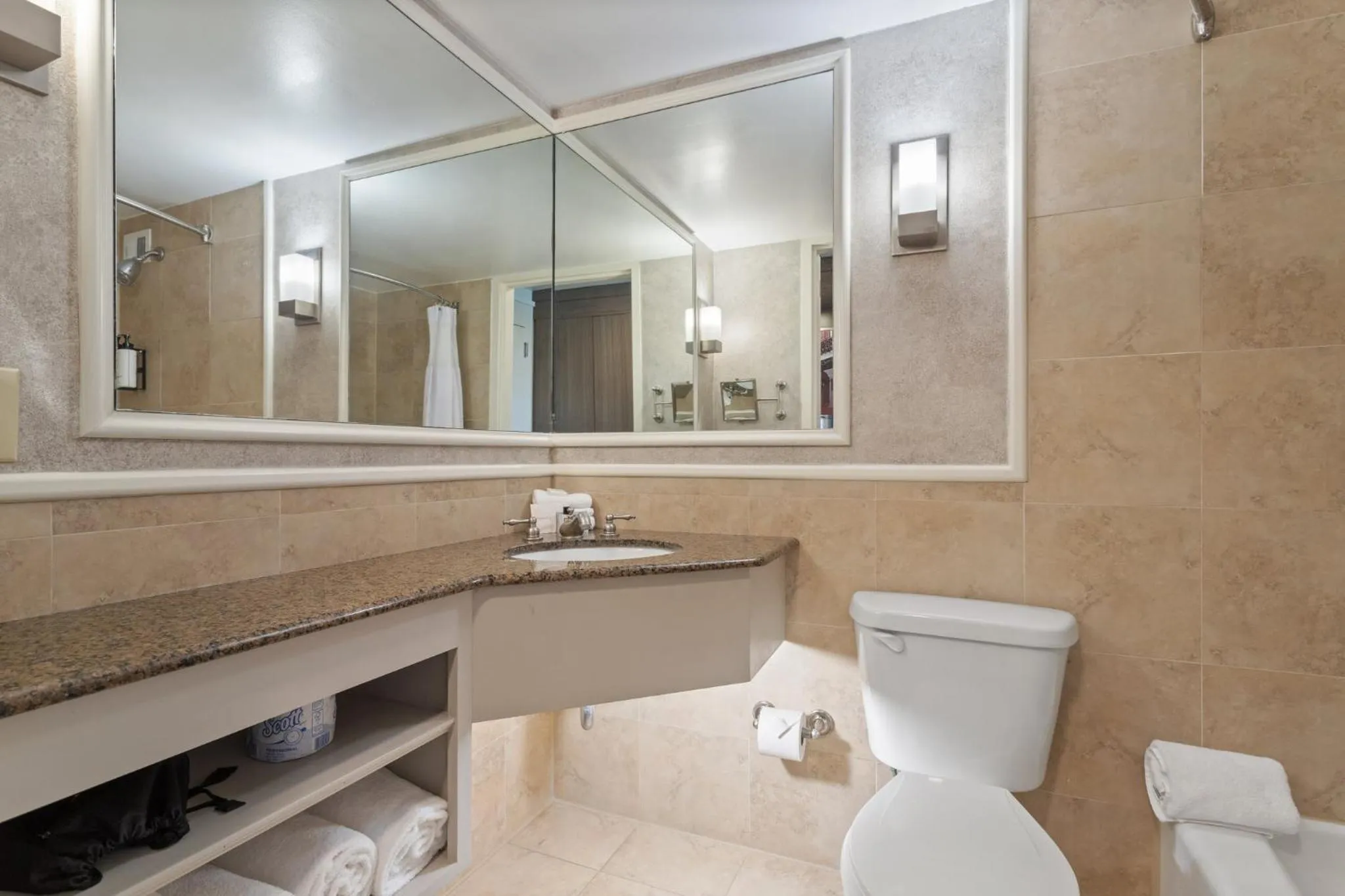 Bathroom in Crowne Plaza Executive Center Baton Rouge by IHG
