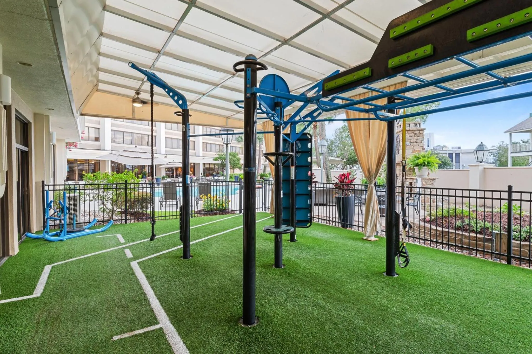 Fitness centre/facilities in Crowne Plaza Executive Center Baton Rouge by IHG