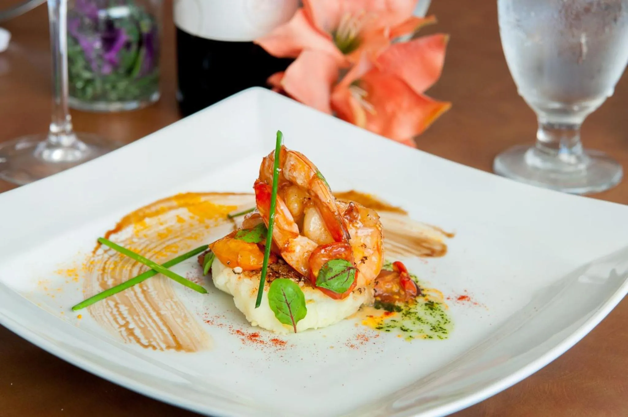 Restaurant/places to eat in Crowne Plaza Executive Center Baton Rouge by IHG