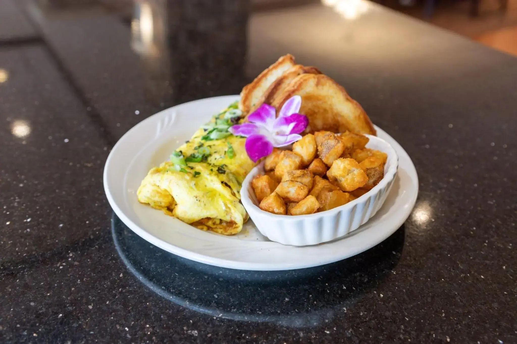 Restaurant/places to eat in Crowne Plaza Executive Center Baton Rouge by IHG Restaurant/places to eat in Crowne Plaza Executive Center Baton Rouge by IHG