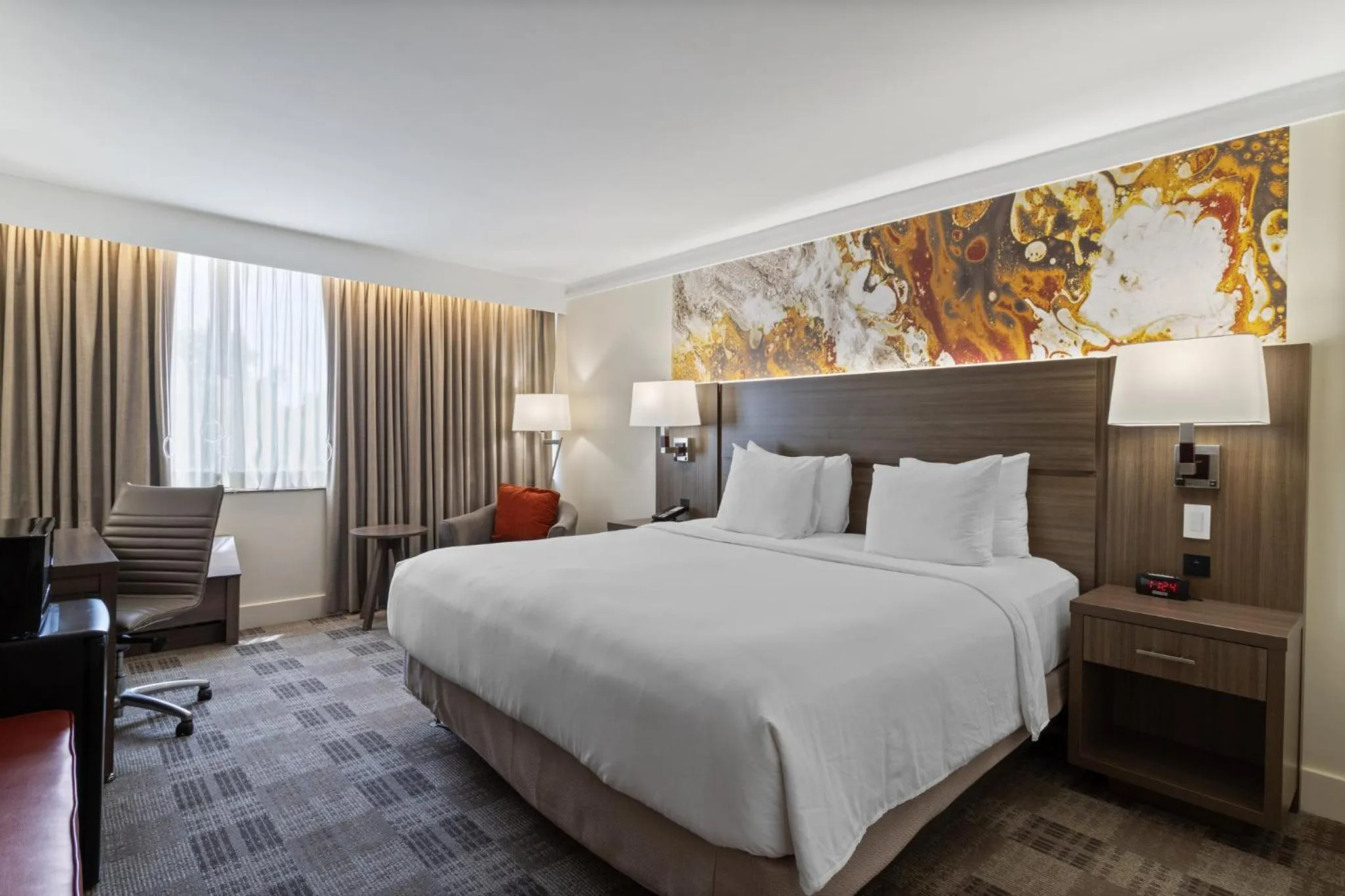 Photo of the whole room, Bed in Crowne Plaza Executive Center Baton Rouge by IHG