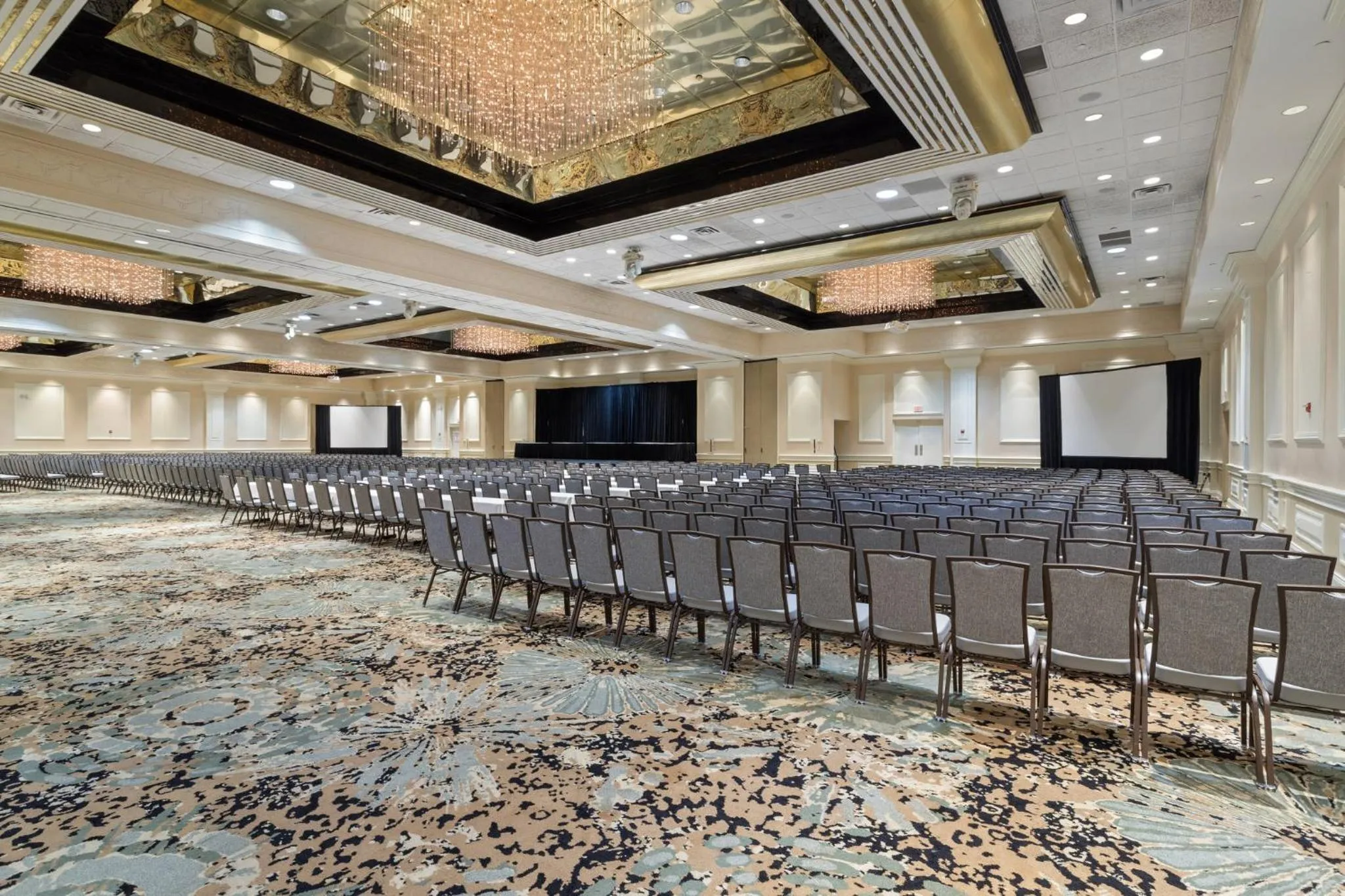 Banquet/Function facilities in Crowne Plaza Executive Center Baton Rouge by IHG