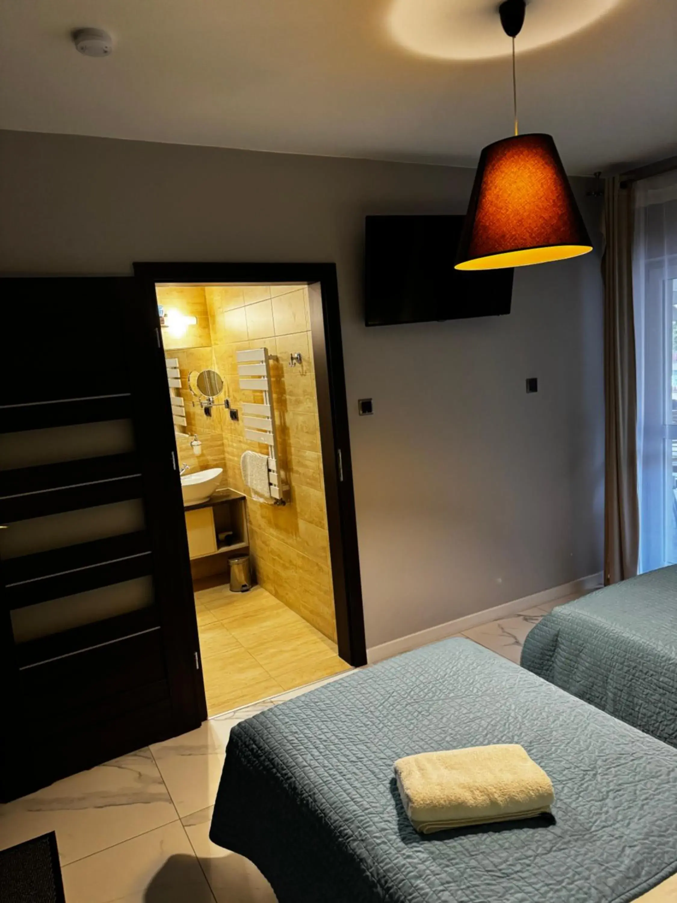 Twin Room with Terrace - single occupancy in B&M Guesthouse Twin Room with Terrace - single occupancy in B&M Guesthouse
