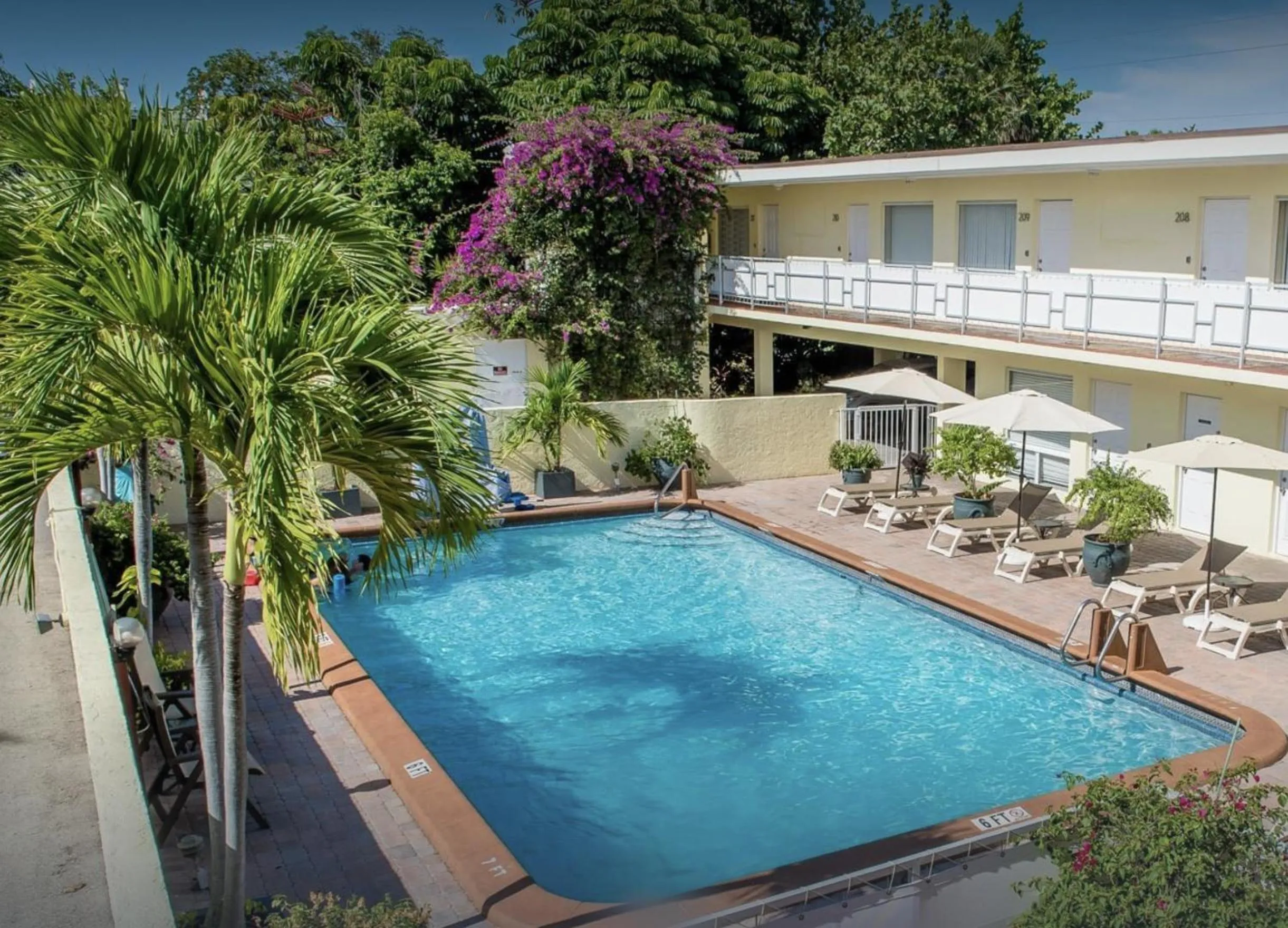 Property building in Ocean Lodge