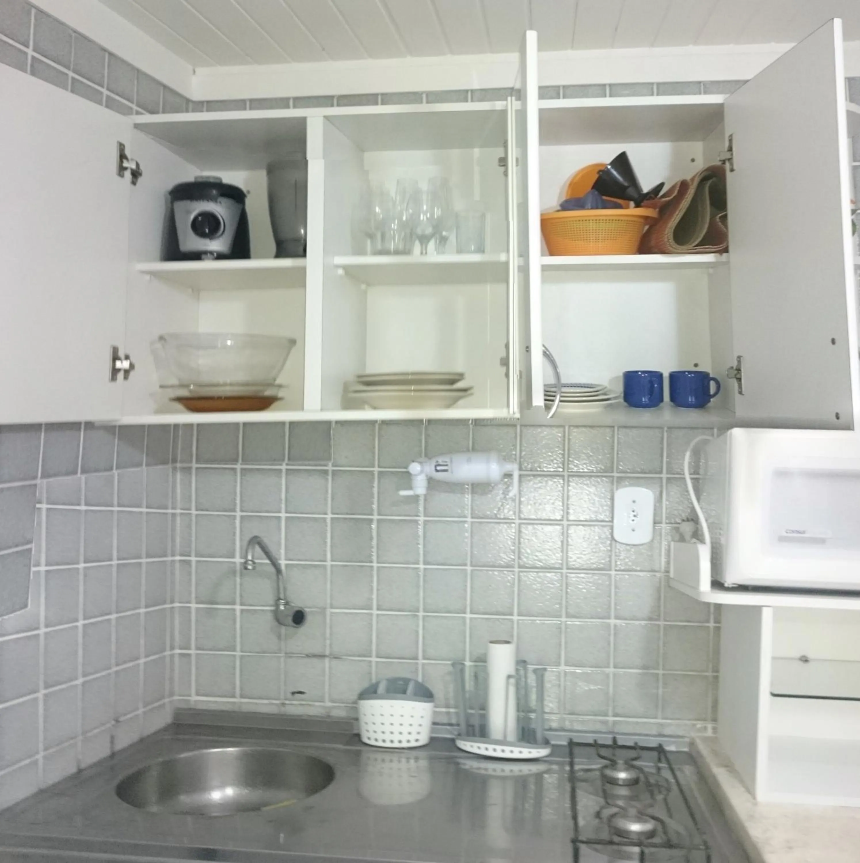 Kitchen or kitchenette in Farol Barra Flat
