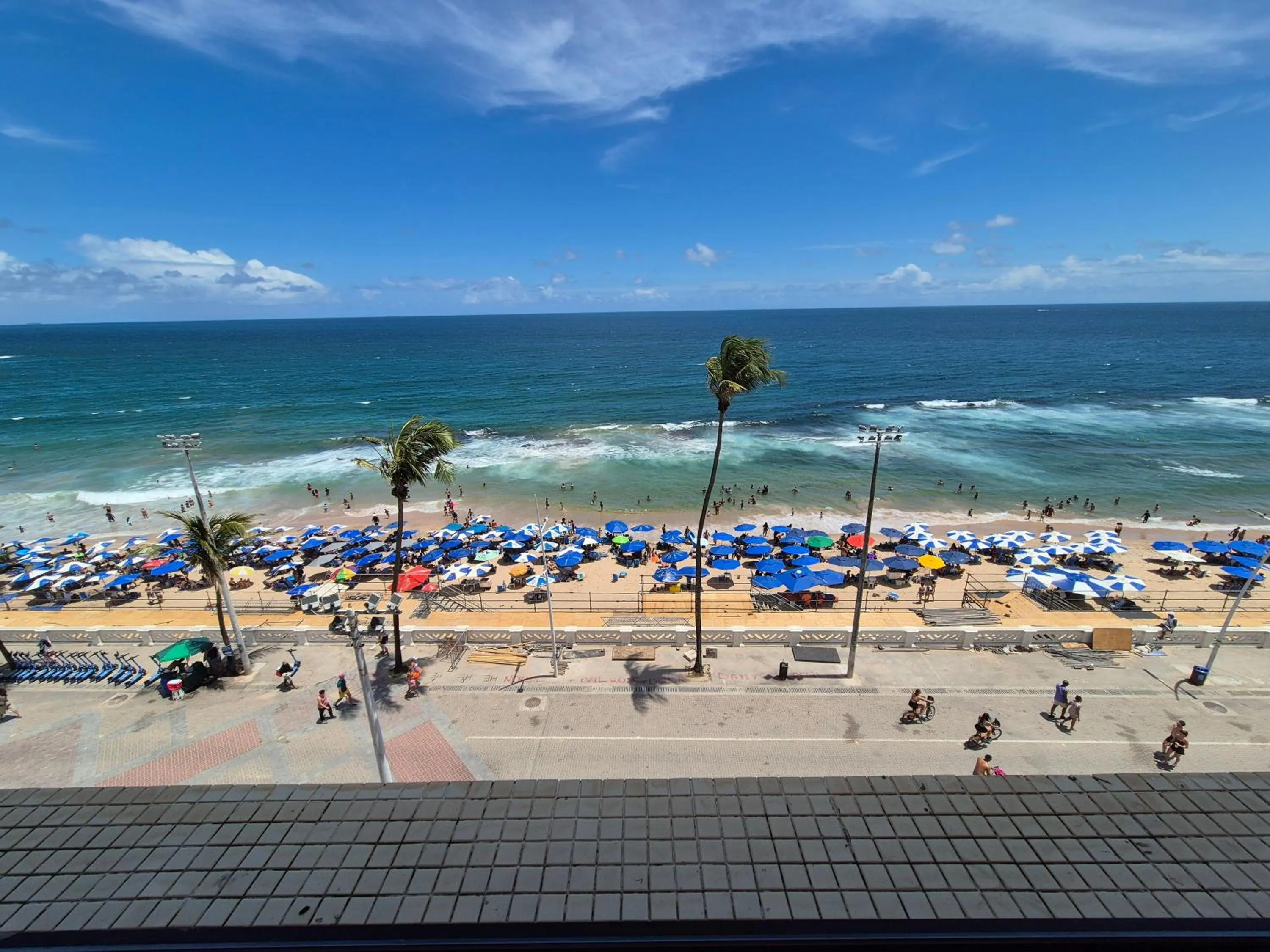 Sea view in Farol Barra Flat