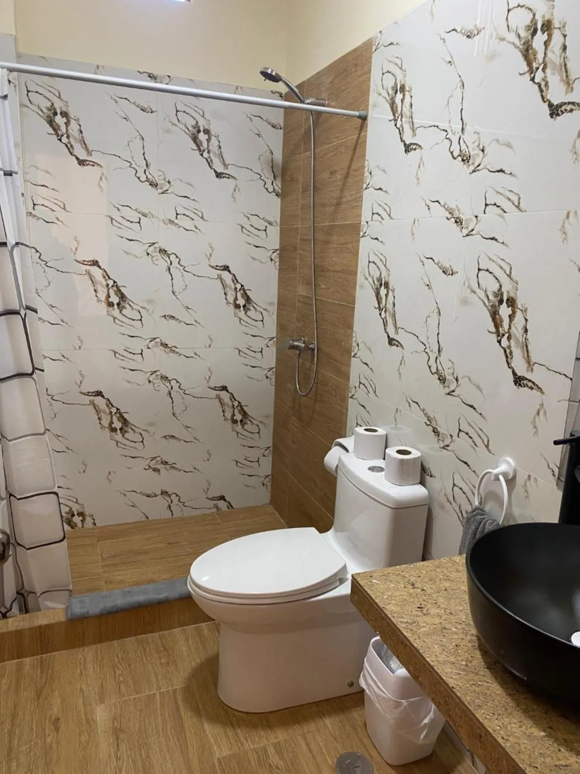 Shower in Blue Ocean