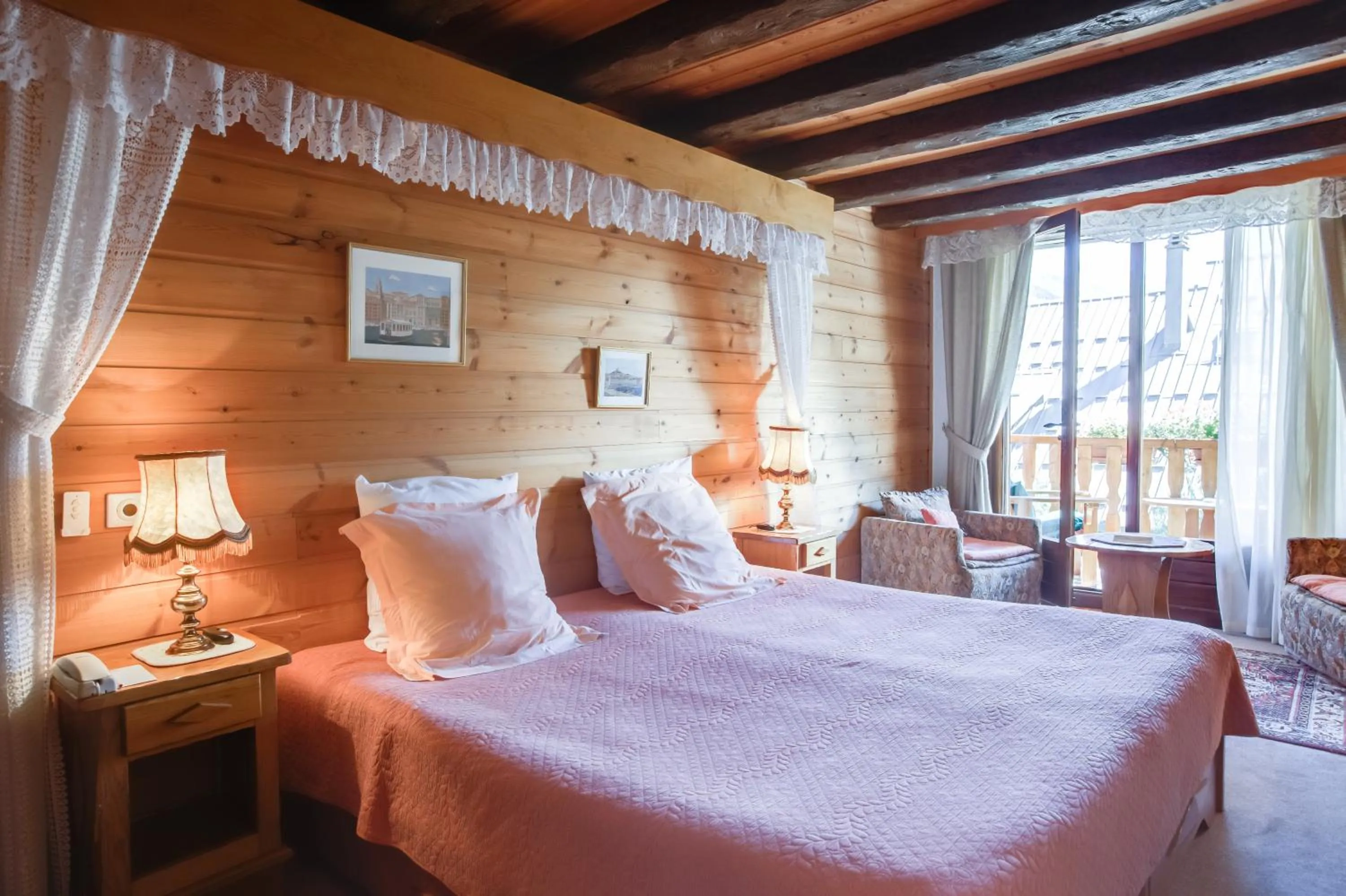 Bedroom, Bed in L'Auberge du Choucas