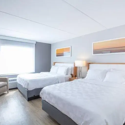 Standard Room in Holiday Inn St Louis SW - Route 66 by IHG Standard Room in Holiday Inn St Louis SW - Route 66 by IHG