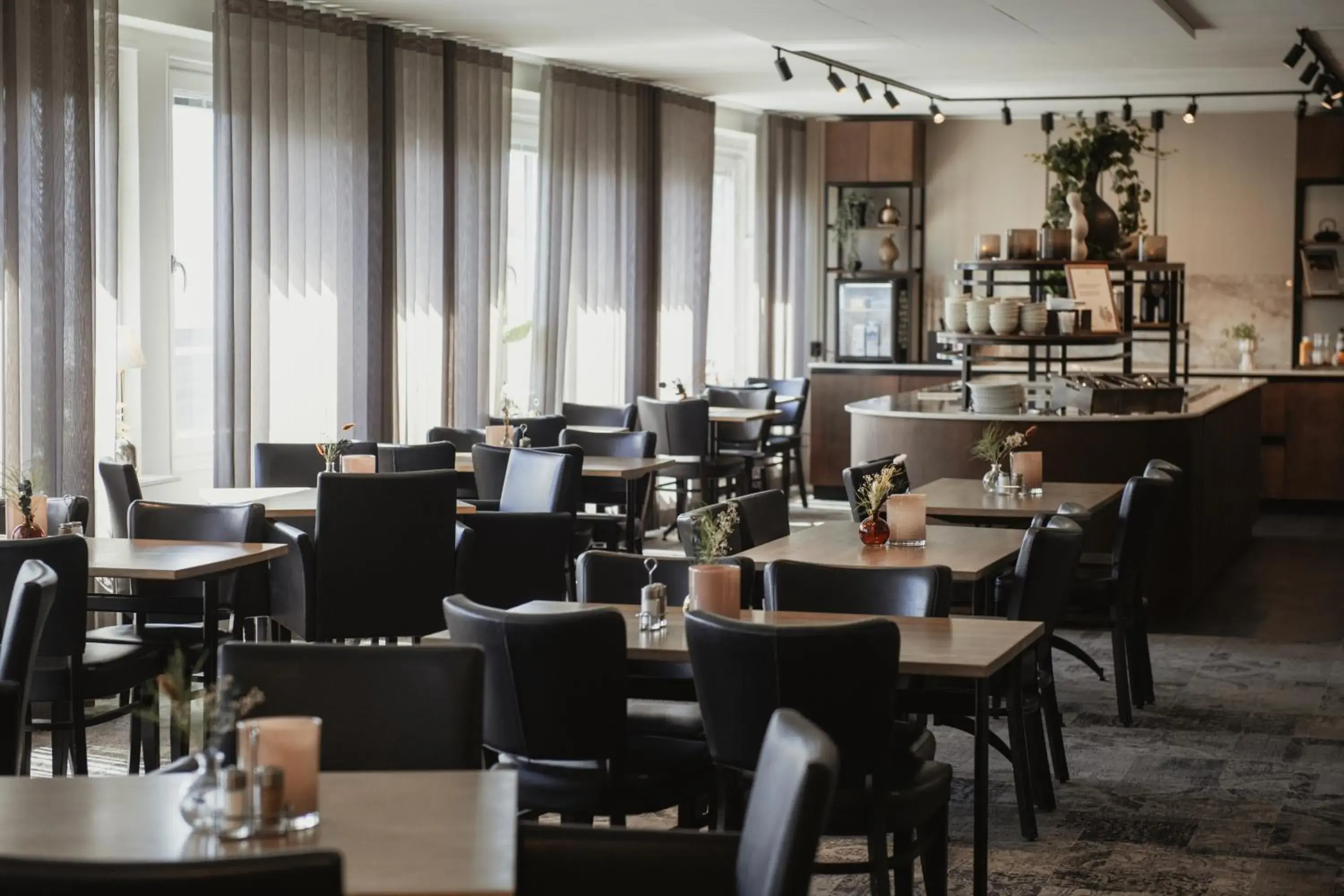 Restaurant/places to eat in Home Hotel Etage Restaurant/places to eat in Home Hotel Etage