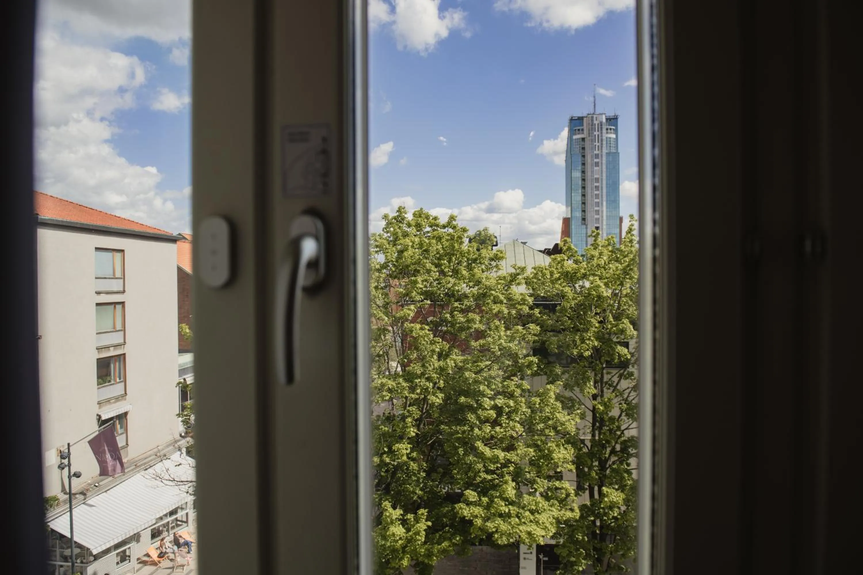 City view in Home Hotel Etage