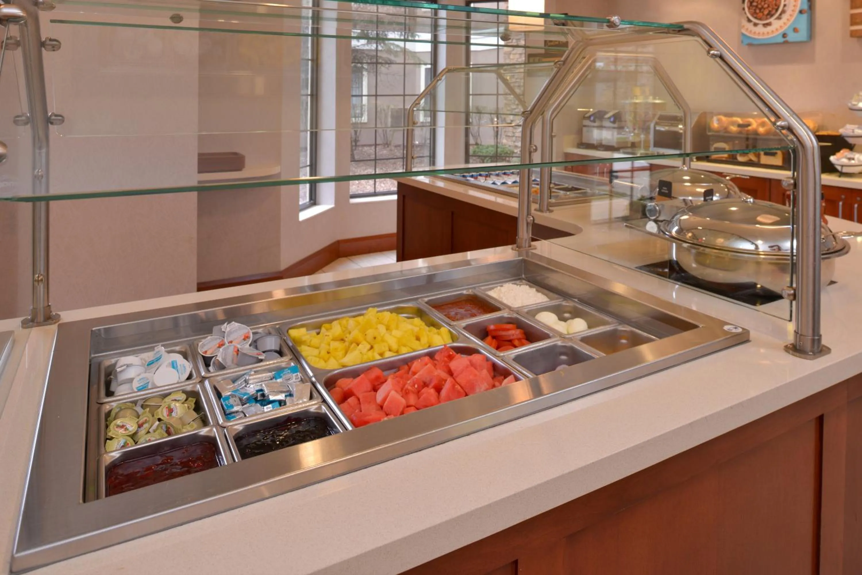 Breakfast in Staybridge Suites Indianapolis-Fishers by IHG