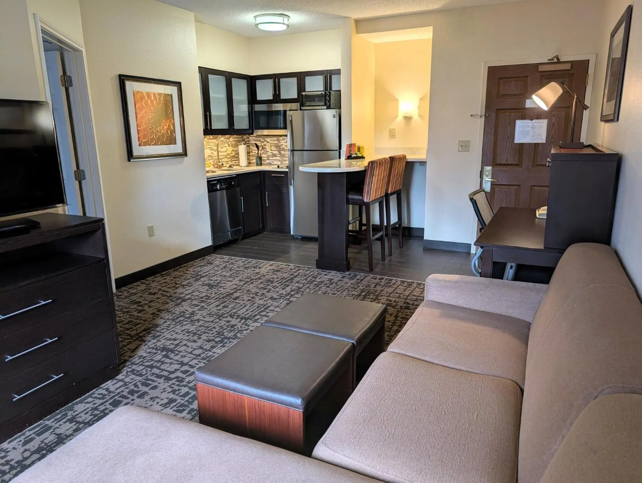 Photo of the whole room in Staybridge Suites Indianapolis-Fishers by IHG