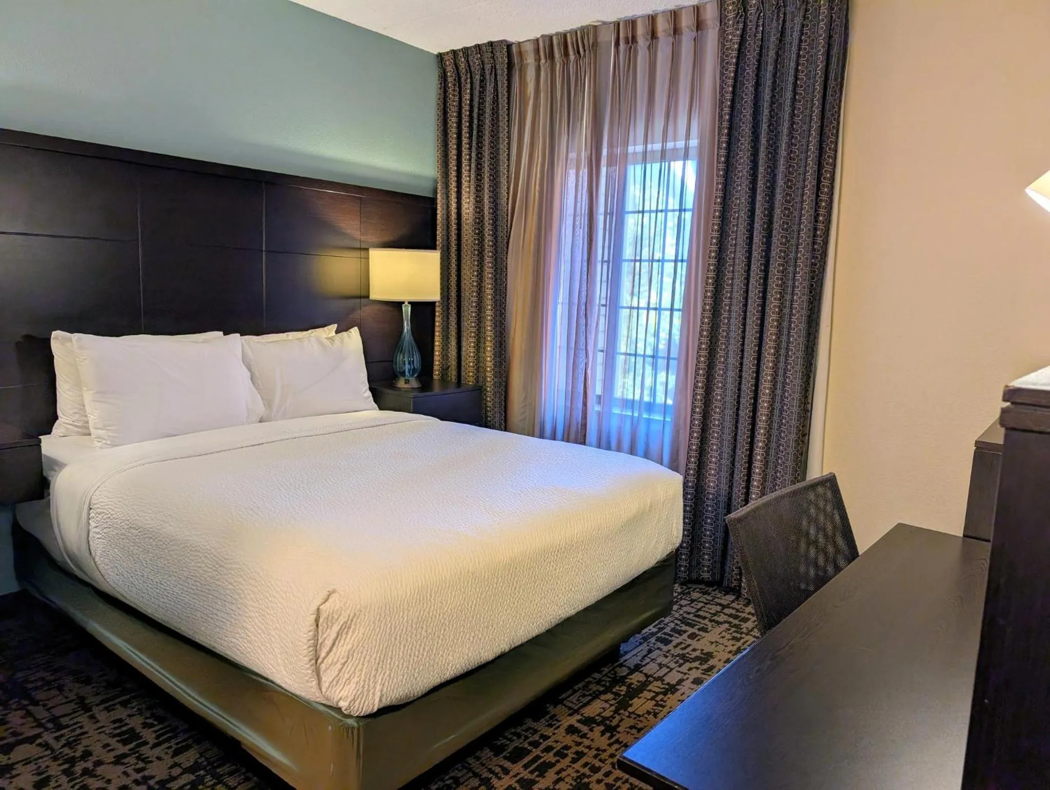 Photo of the whole room, Bed in Staybridge Suites Indianapolis-Fishers by IHG