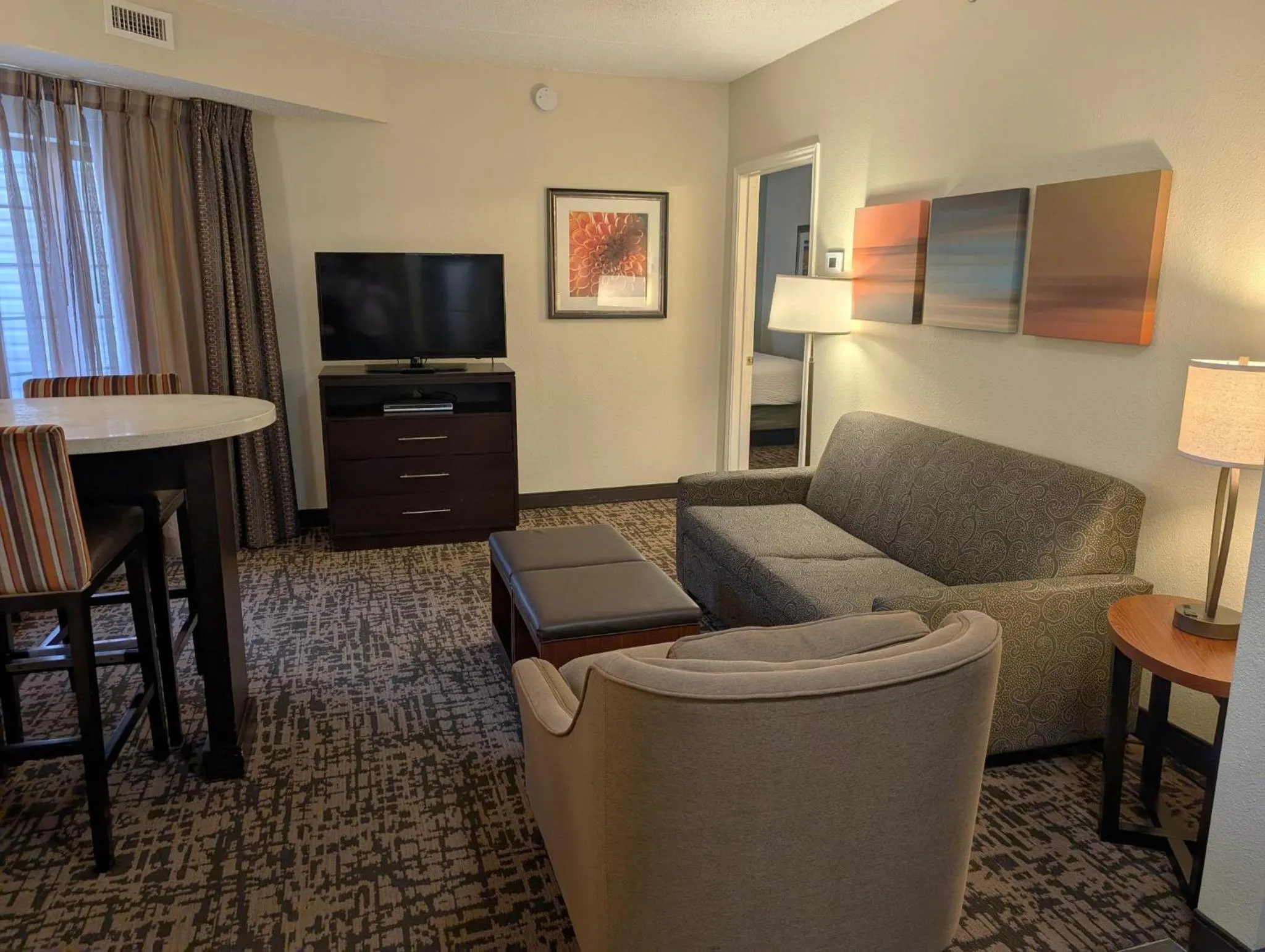 Photo of the whole room in Staybridge Suites Indianapolis-Fishers by IHG