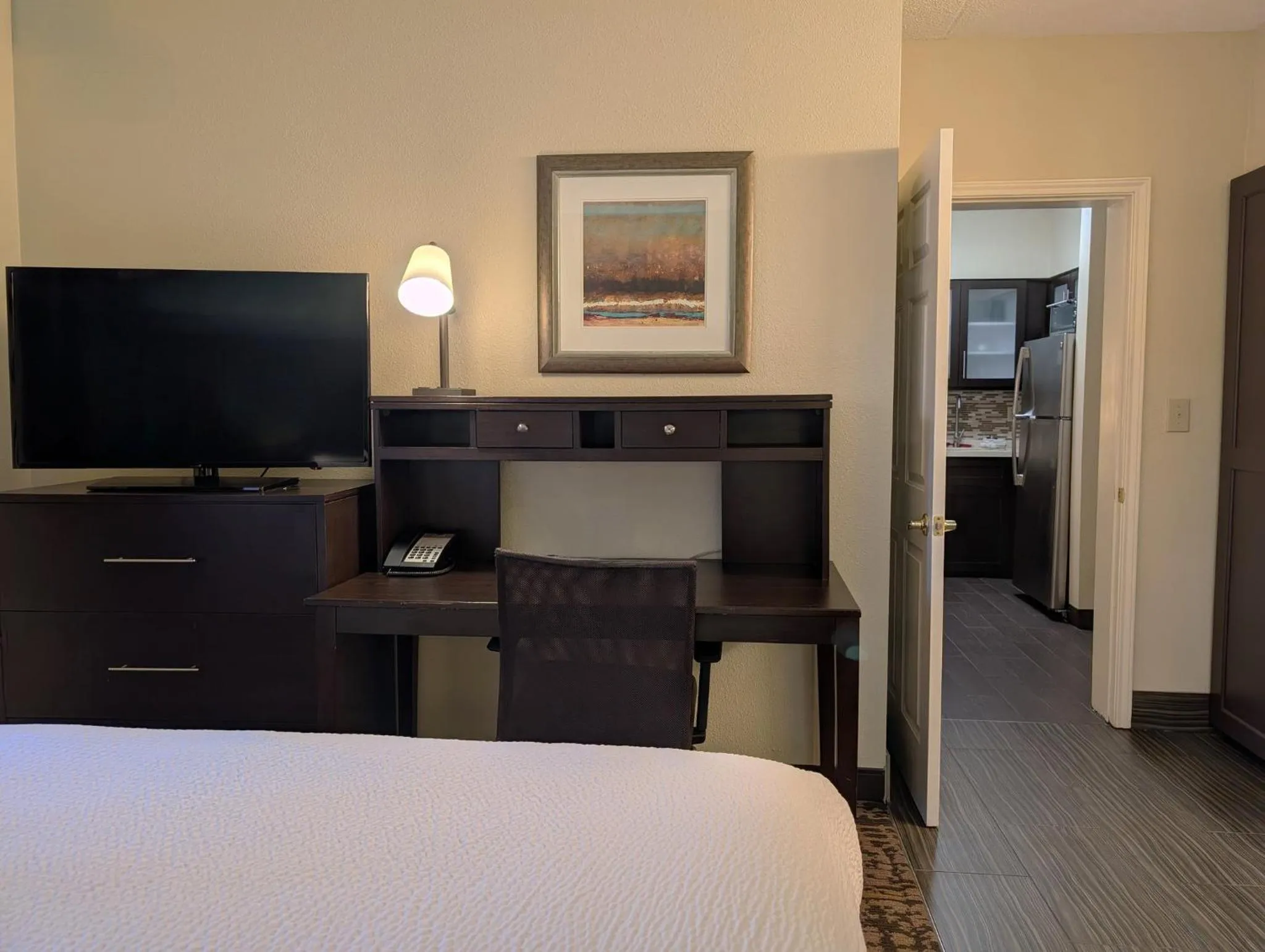 Photo of the whole room, Bed in Staybridge Suites Indianapolis-Fishers by IHG