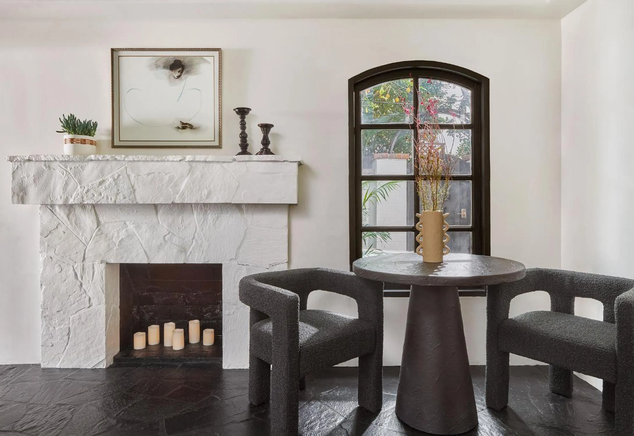 Dining area in Lucille Palm Springs