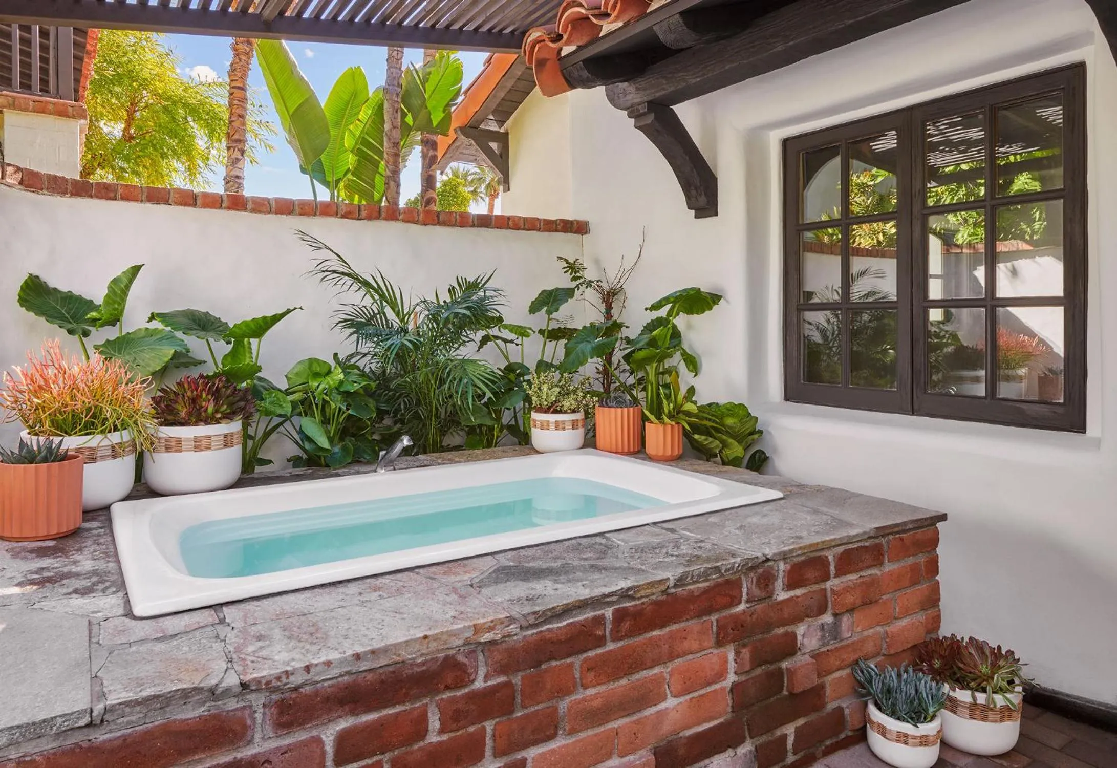 Patio in Lucille Palm Springs