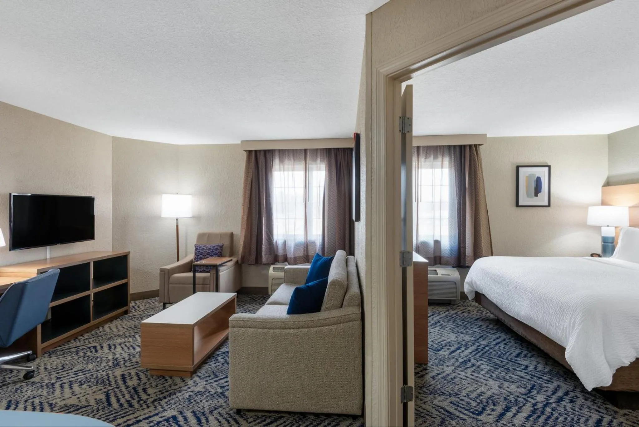Bedroom, Bed in Candlewood Suites Chesapeake-Suffolk by IHG