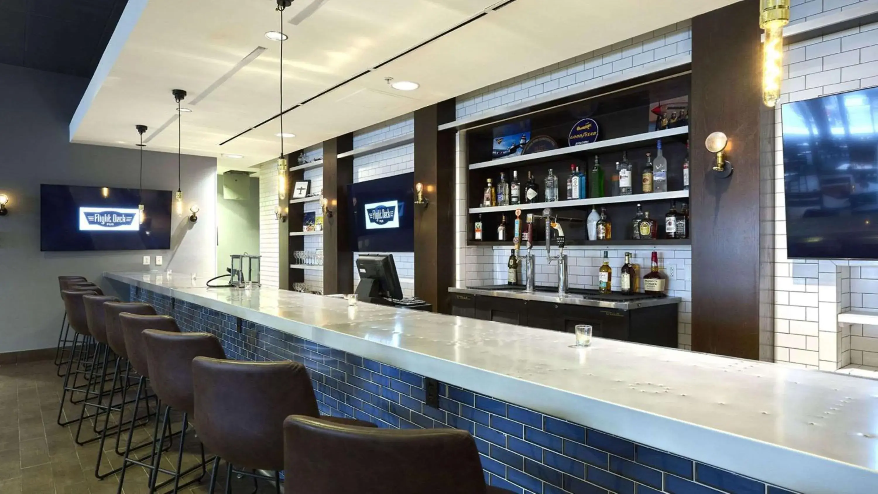 Restaurant/places to eat in Aviator Hotel & Suites, BW Signature Collection Restaurant/places to eat in Aviator Hotel & Suites, BW Signature Collection