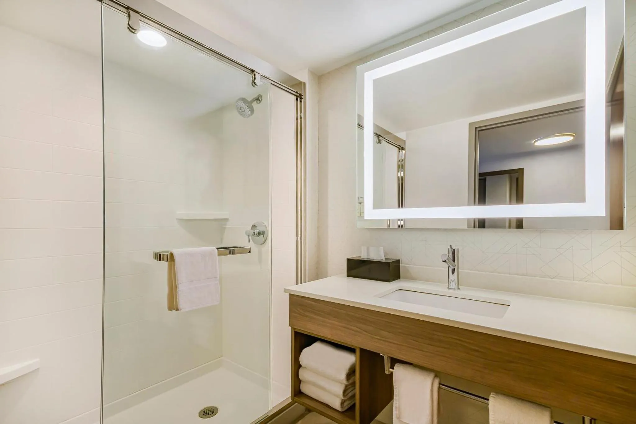 Photo of the whole room in Holiday Inn Express & Suites Buffalo Airport by IHG