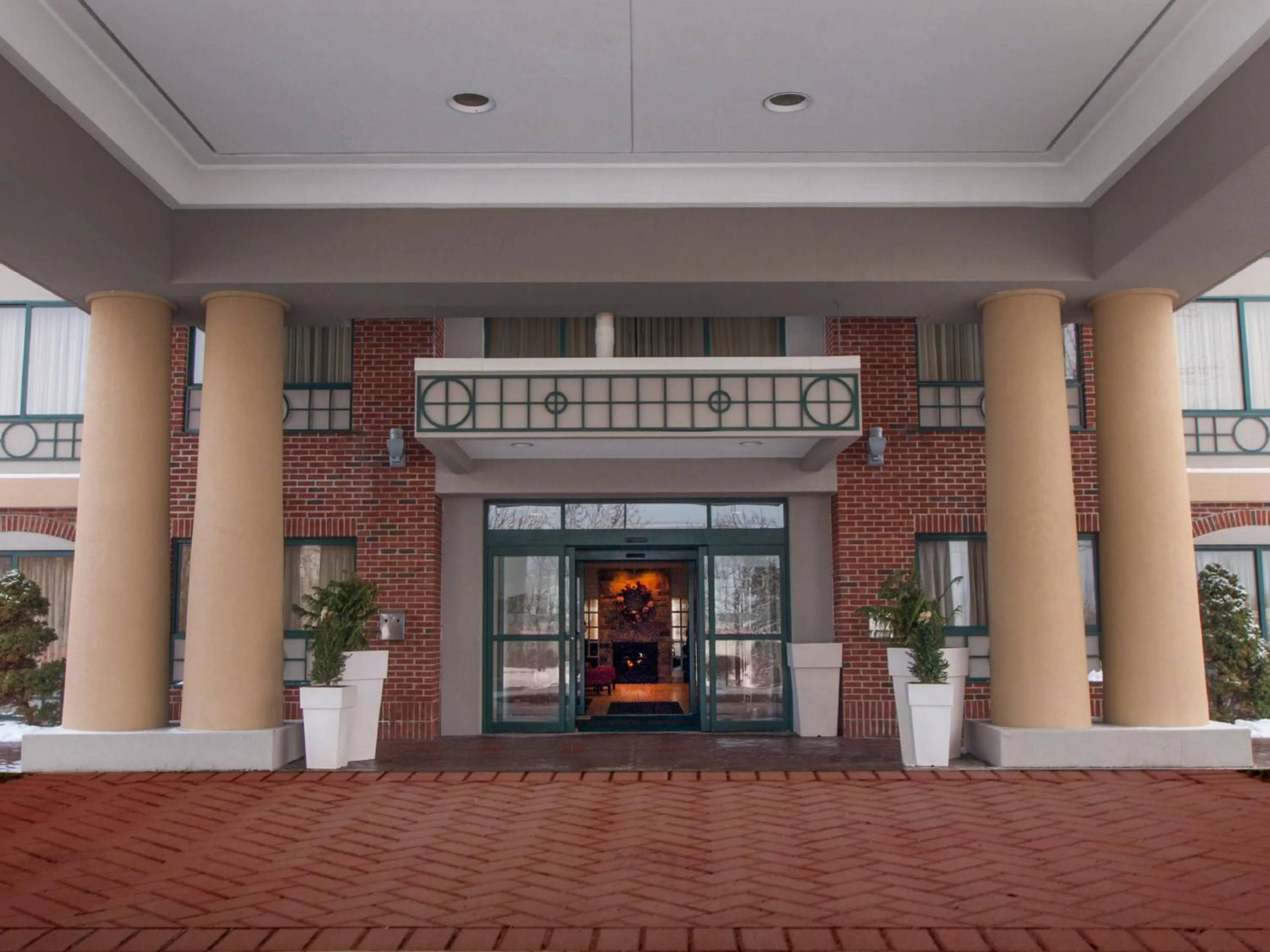 Property building in Holiday Inn Express & Suites Buffalo Airport by IHG