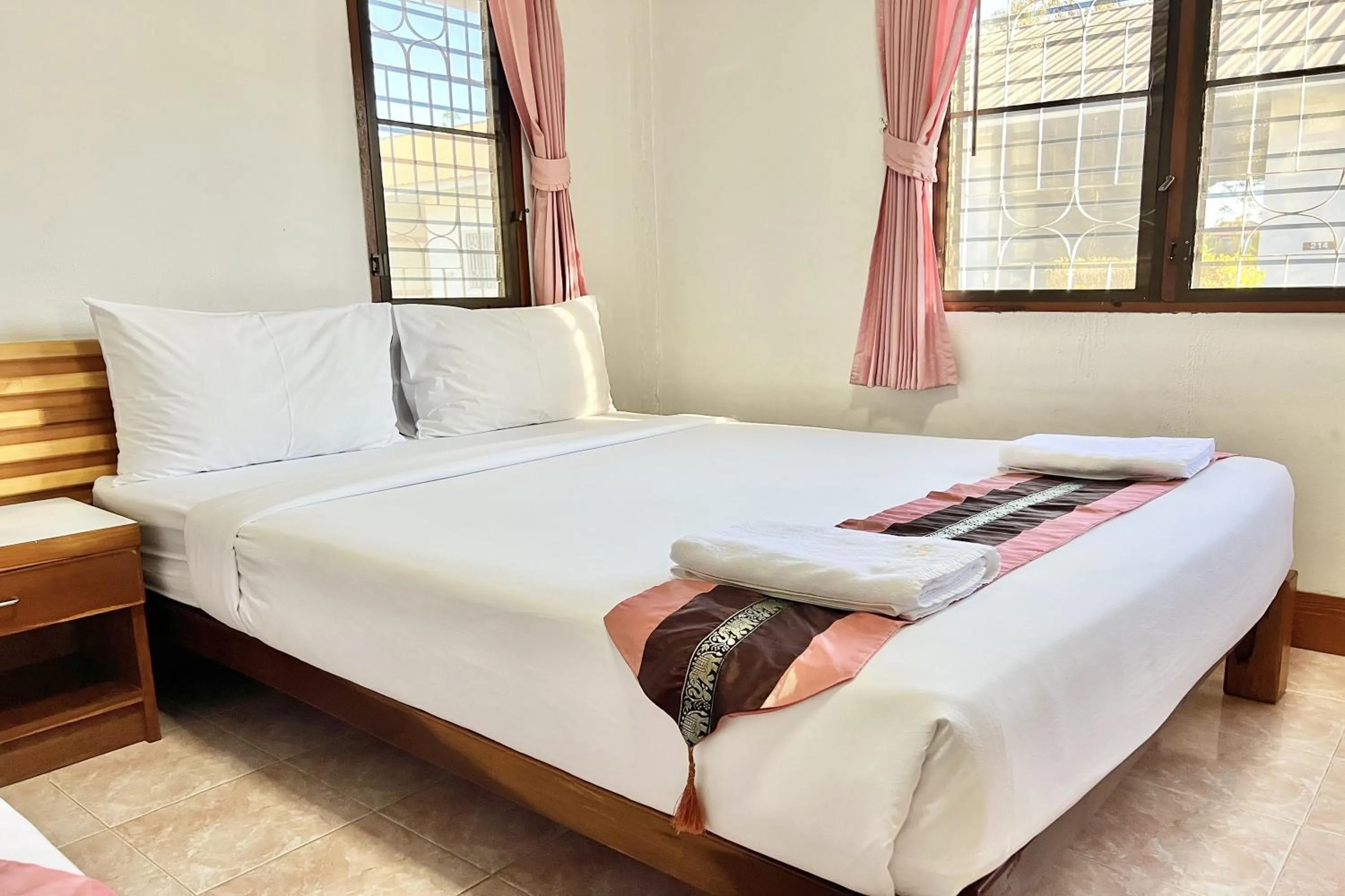 Photo of the whole room, Bed in Ruentara Resort & Villa