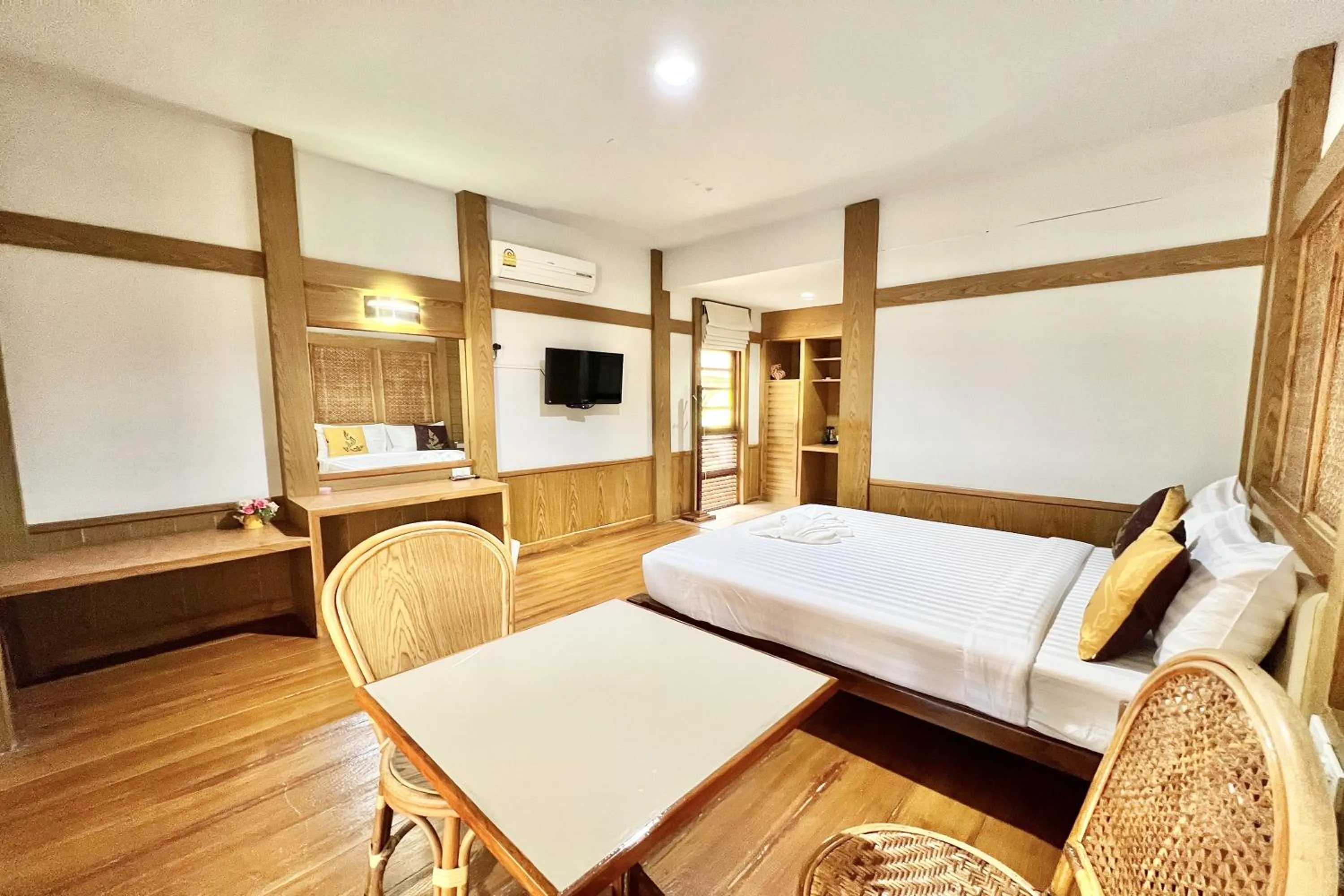 Photo of the whole room, Bed in Ruentara Resort & Villa