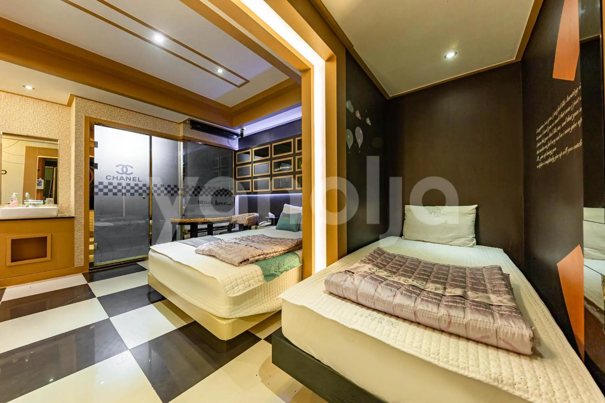 Bed in Jinju GnG Motel