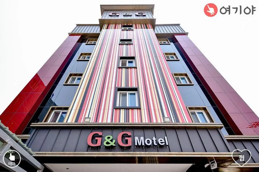 Decorative detail in Jinju GnG Motel