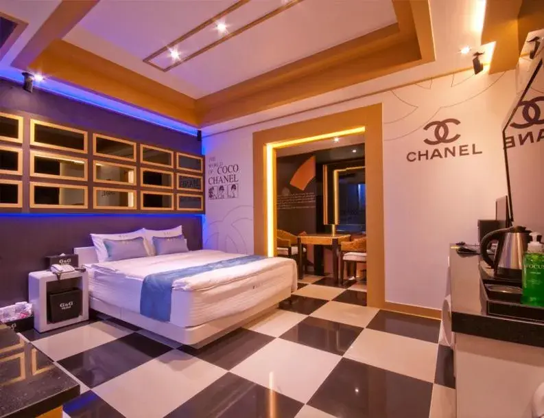 Double or Twin Room with Private Bathroom in Jinju GnG Motel Double or Twin Room with Private Bathroom in Jinju GnG Motel