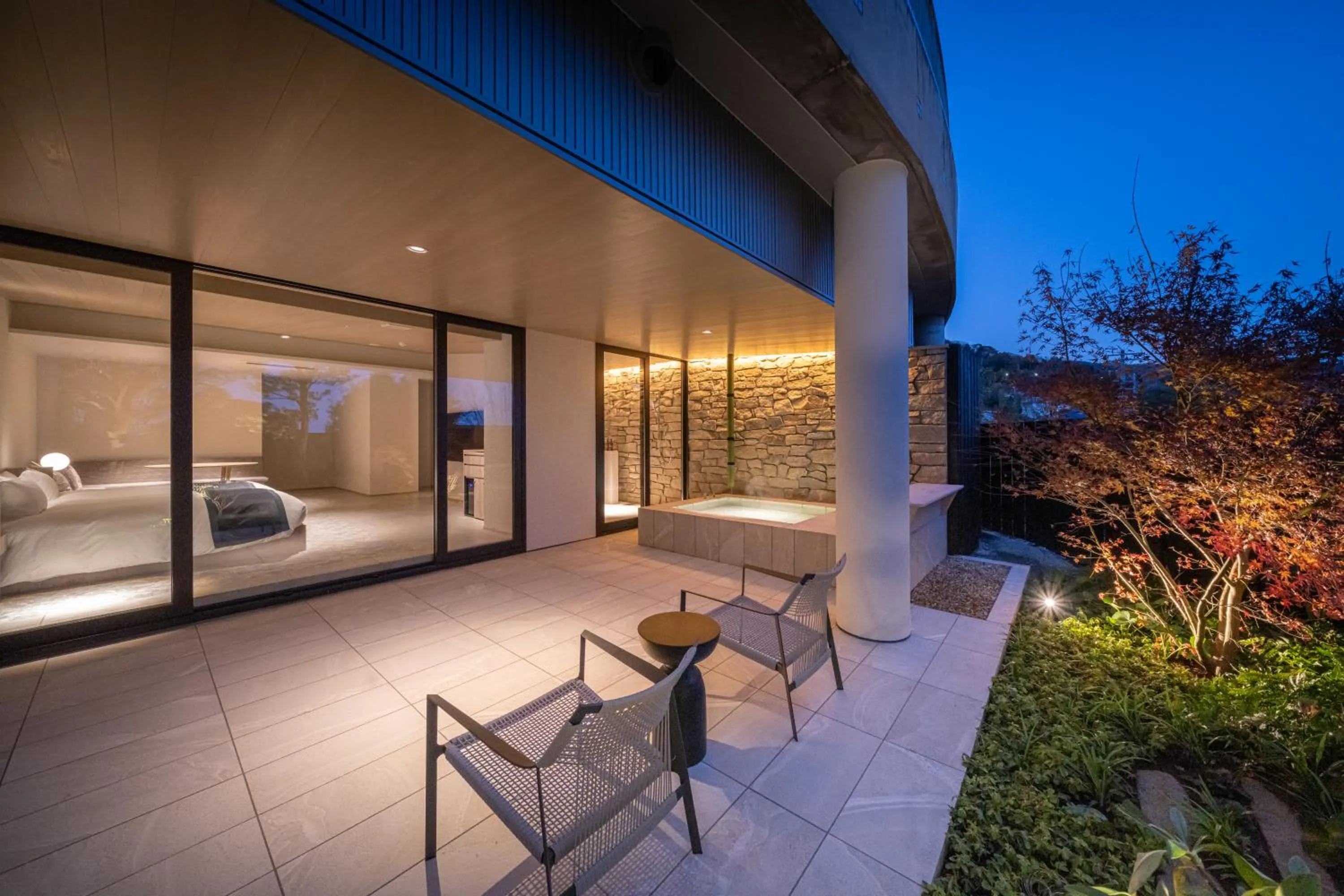 Garden in Auberge Fontaine Bleau Atami