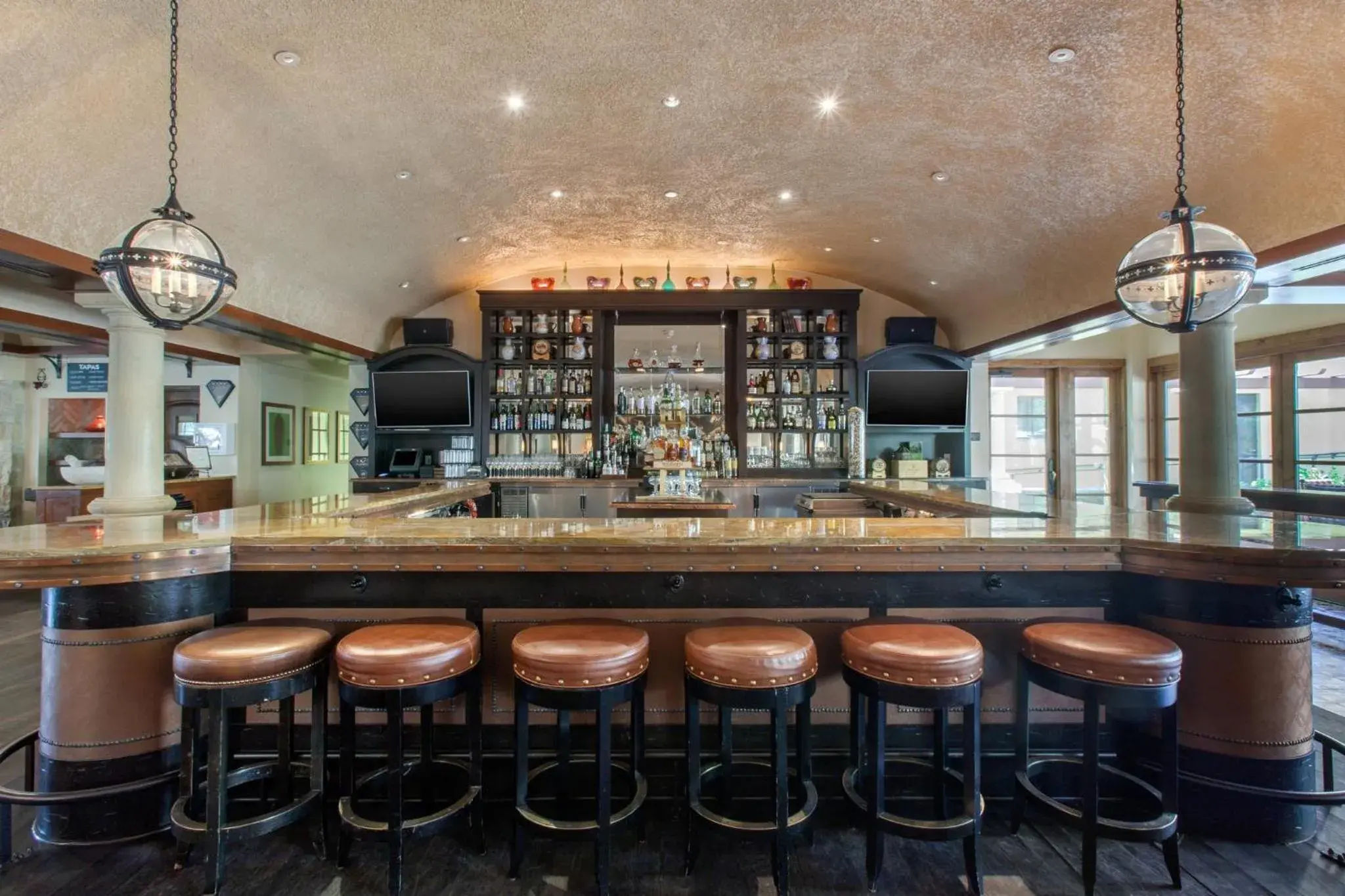 Restaurant/places to eat in Omni Scottsdale Resort & Spa at Montelucia Restaurant/places to eat in Omni Scottsdale Resort & Spa at Montelucia