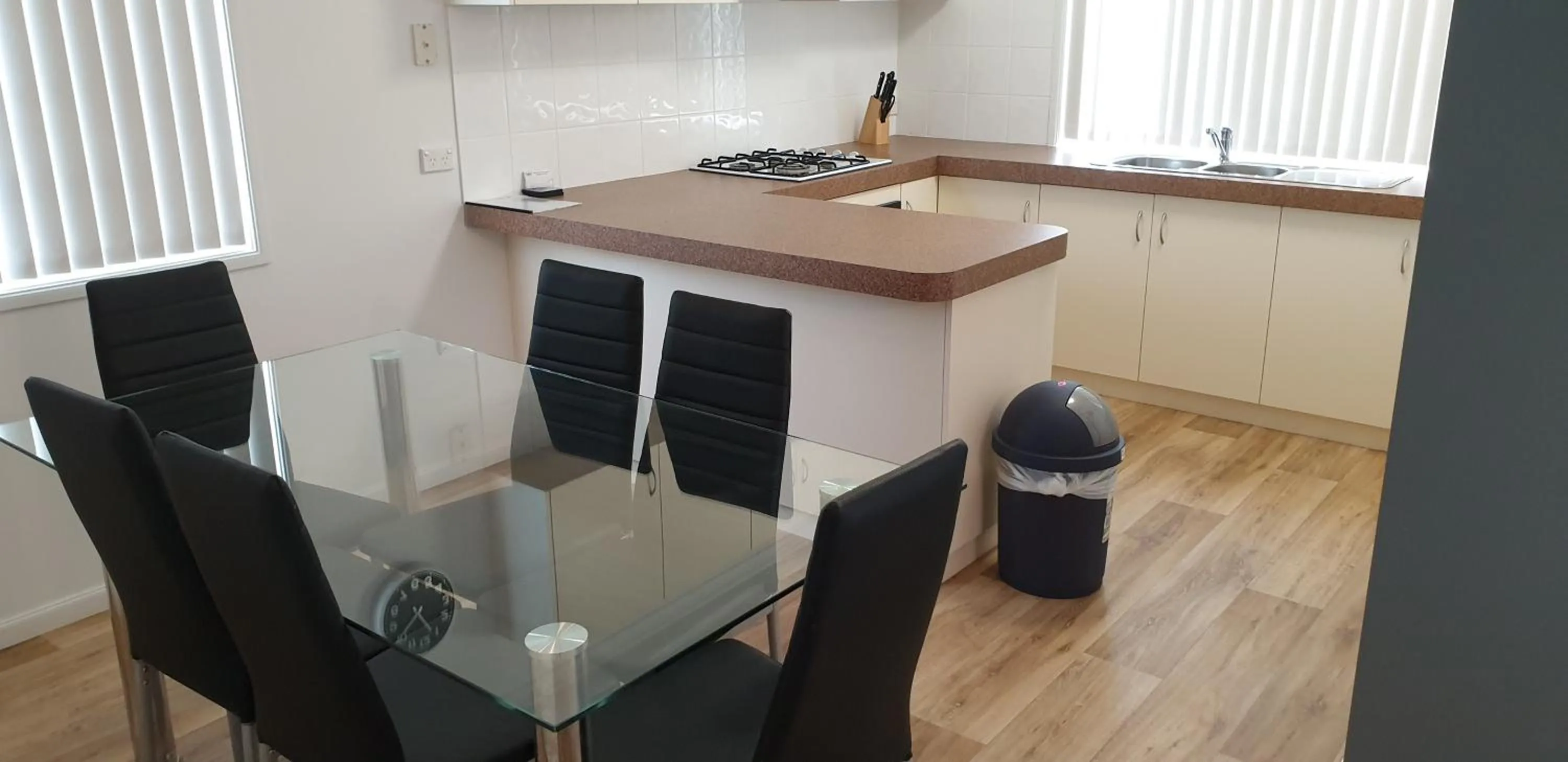 Three-Bedroom House in Wavecrest Village & Tourist Park WA