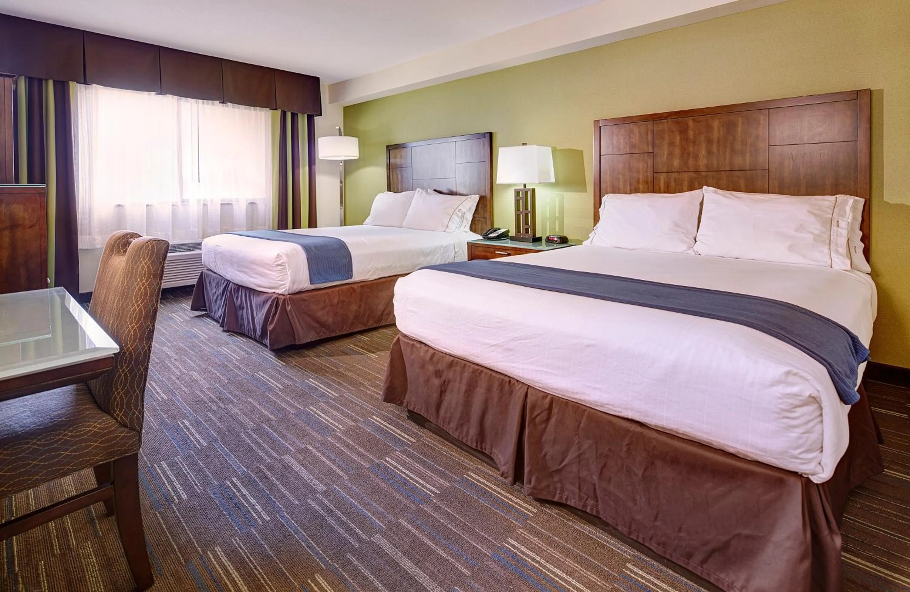 Photo of the whole room, Bed in Holiday Inn Express San Diego South - National City by IHG