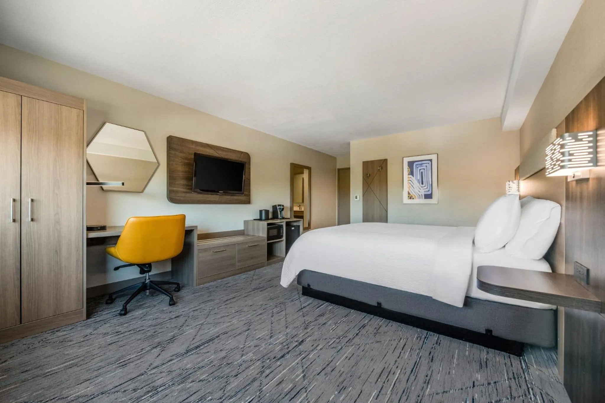Photo of the whole room, Bed in Holiday Inn Express San Diego South - National City by IHG