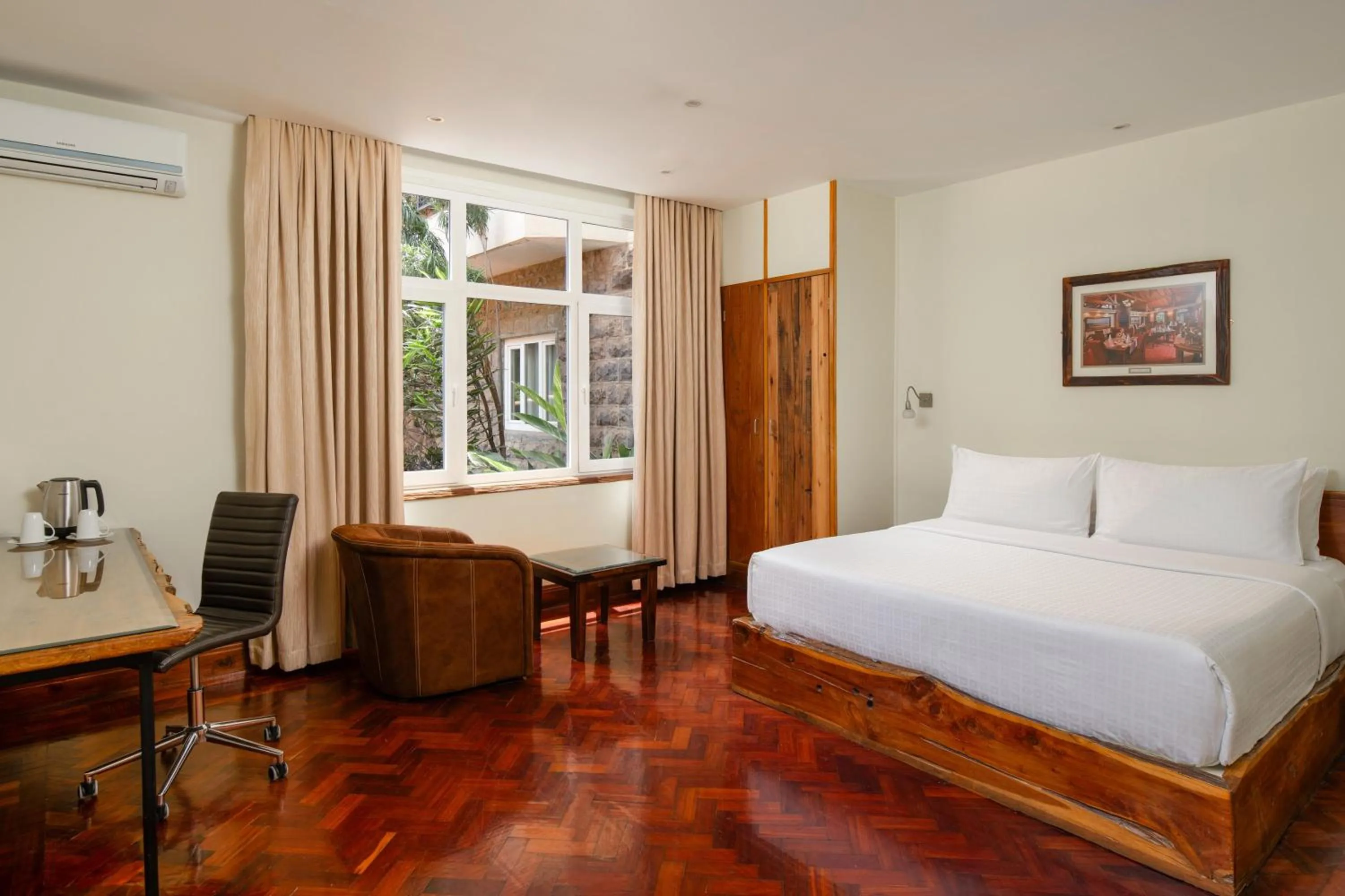 Photo of the whole room, Bed in Fairview Hotel Nairobi