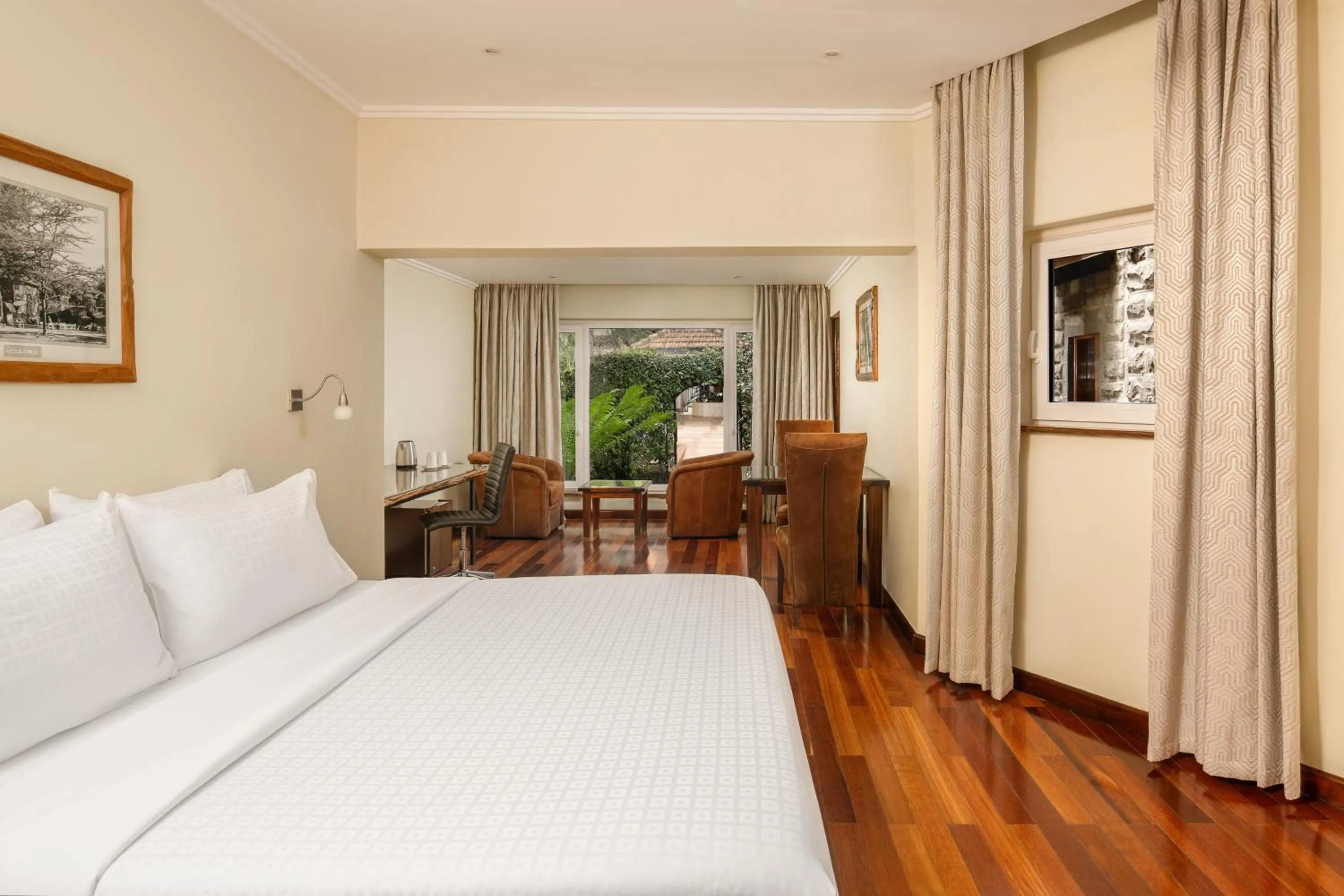 Photo of the whole room, Bed in Fairview Hotel Nairobi