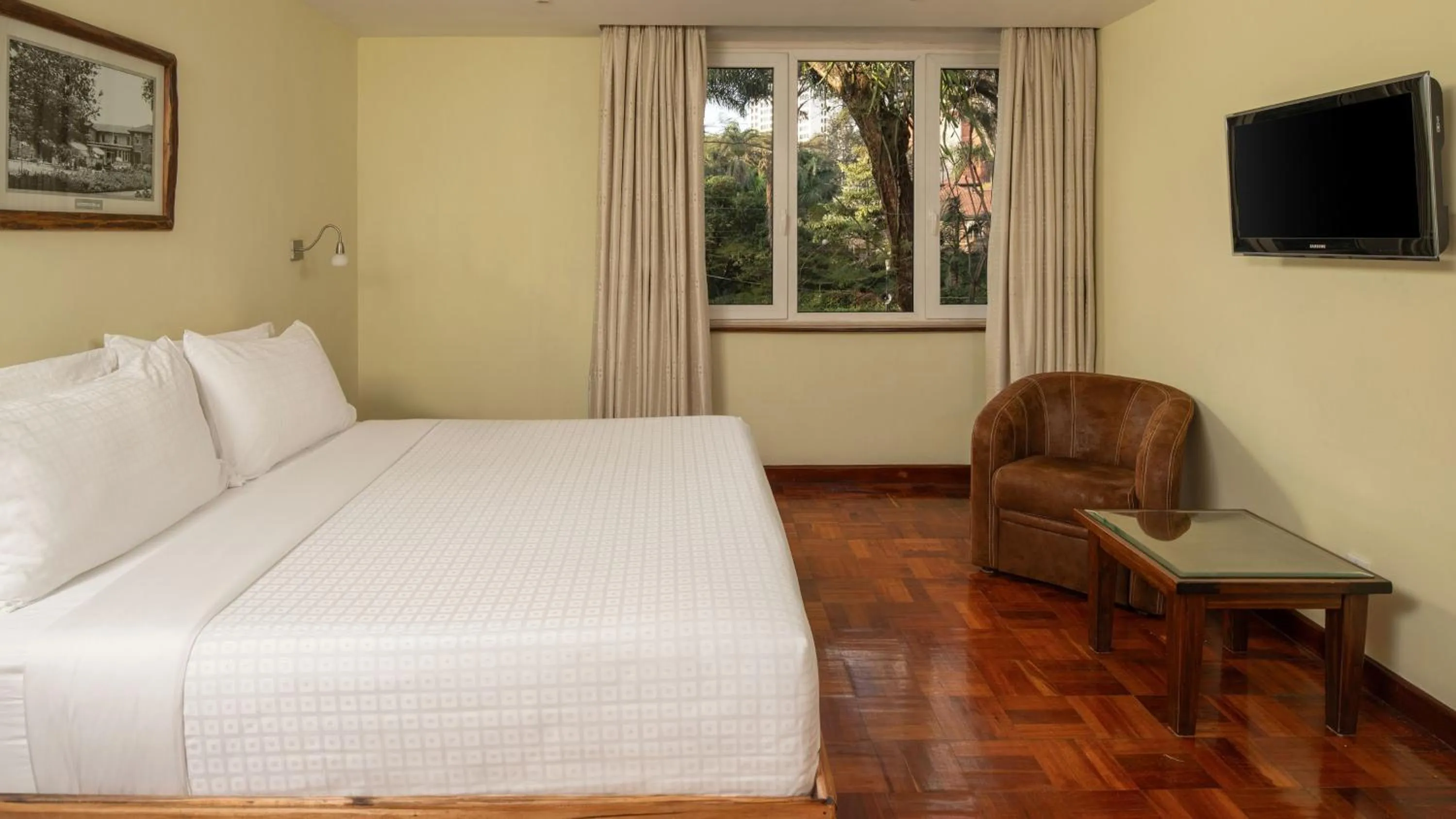 Photo of the whole room, Bed in Fairview Hotel Nairobi