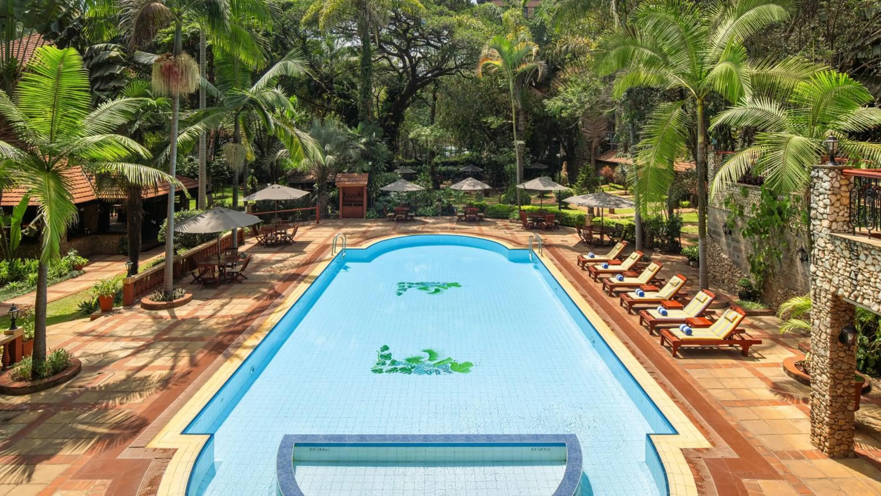 Swimming pool in Fairview Hotel Nairobi