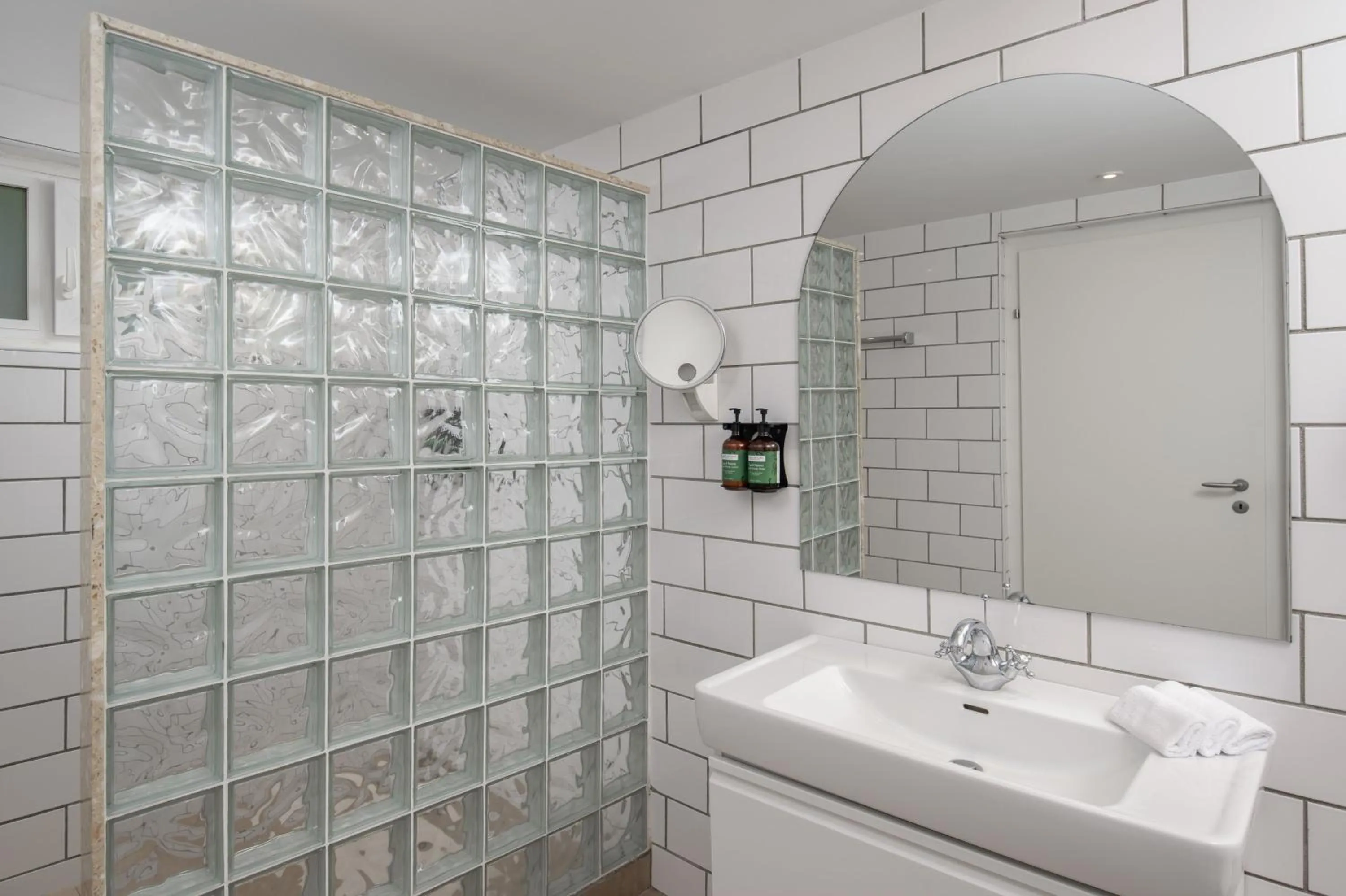 Bathroom in Fairview Hotel Nairobi