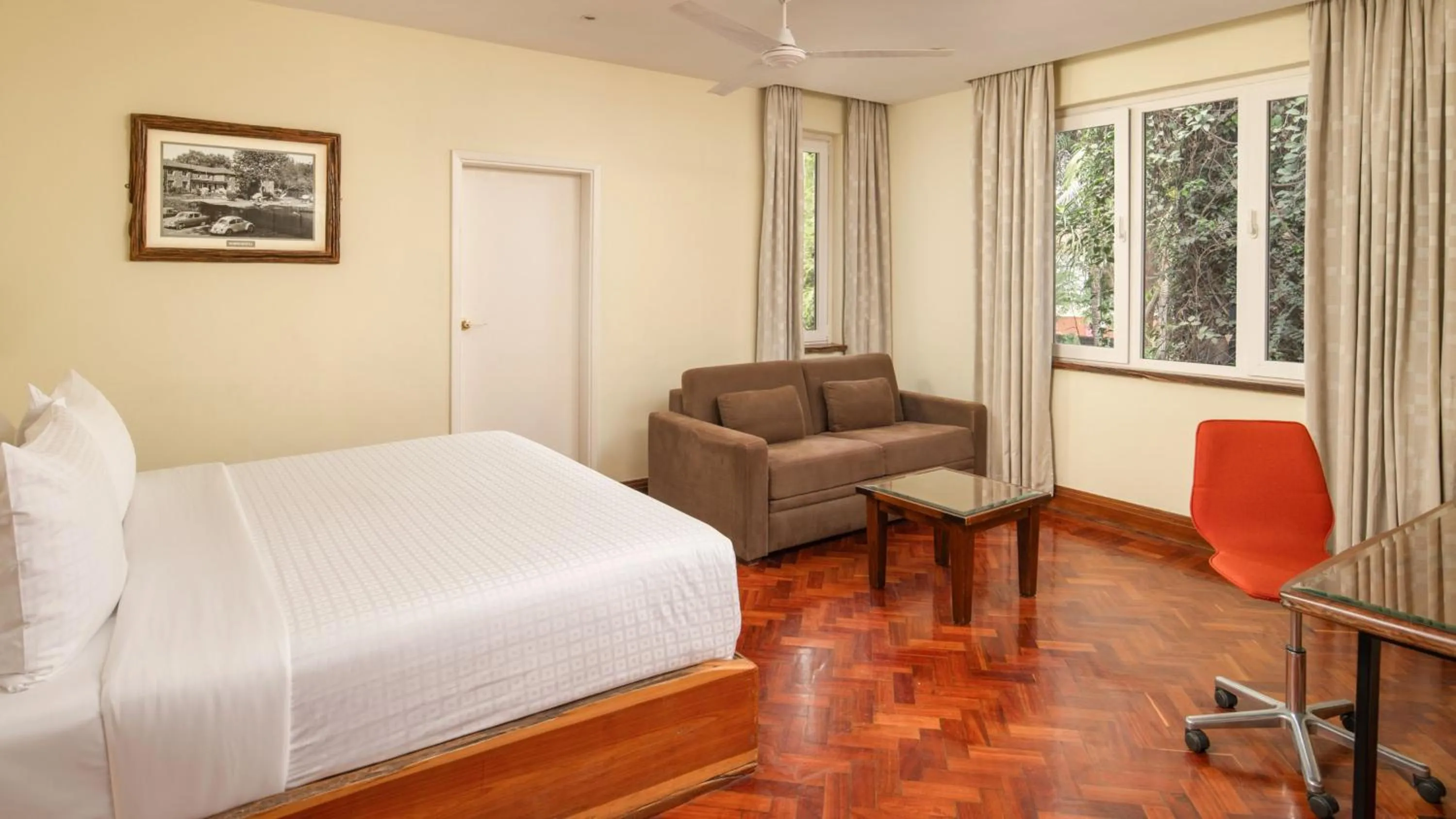 Photo of the whole room, Bed in Fairview Hotel Nairobi