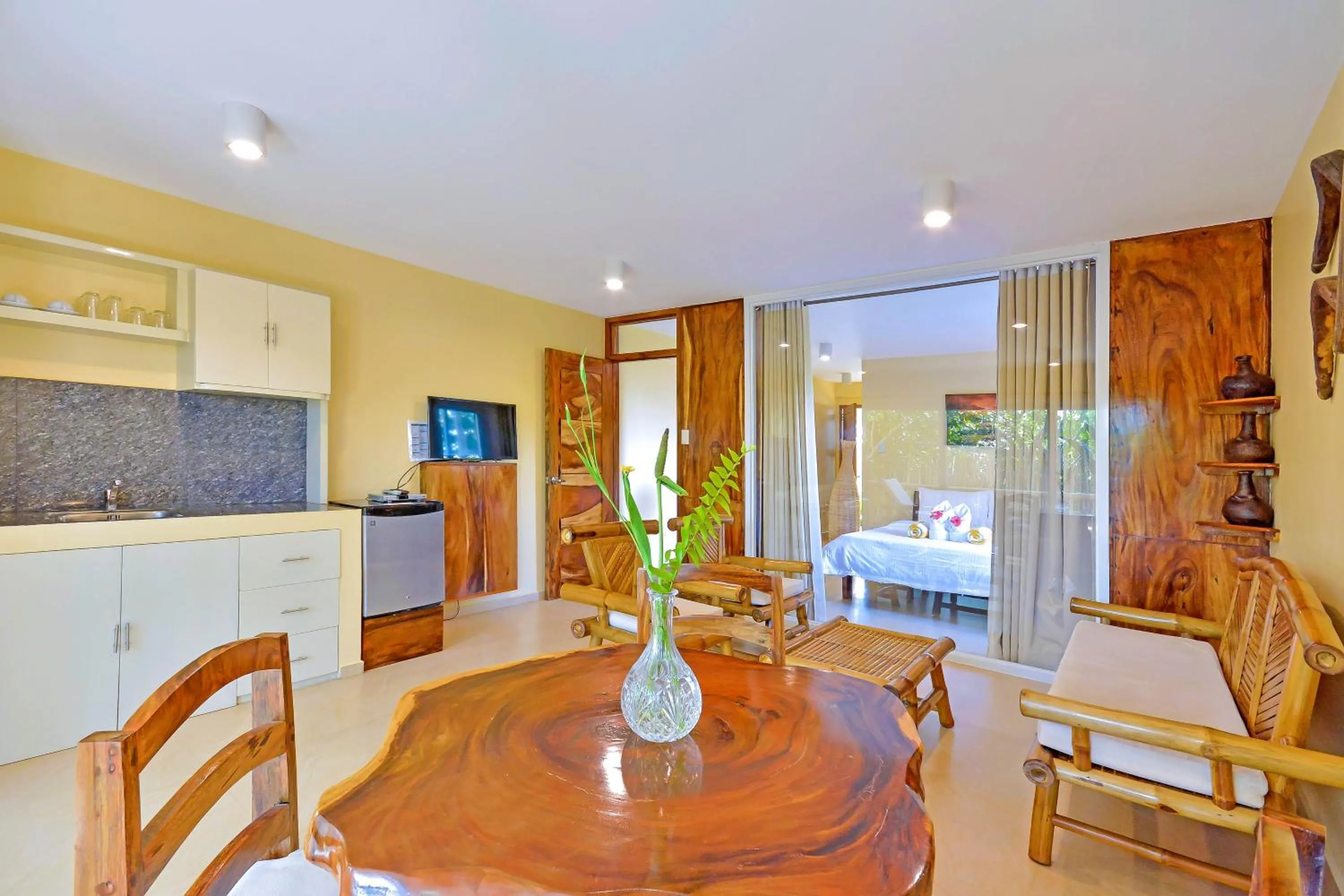 Kitchen or kitchenette in Boracay Amor Apartment